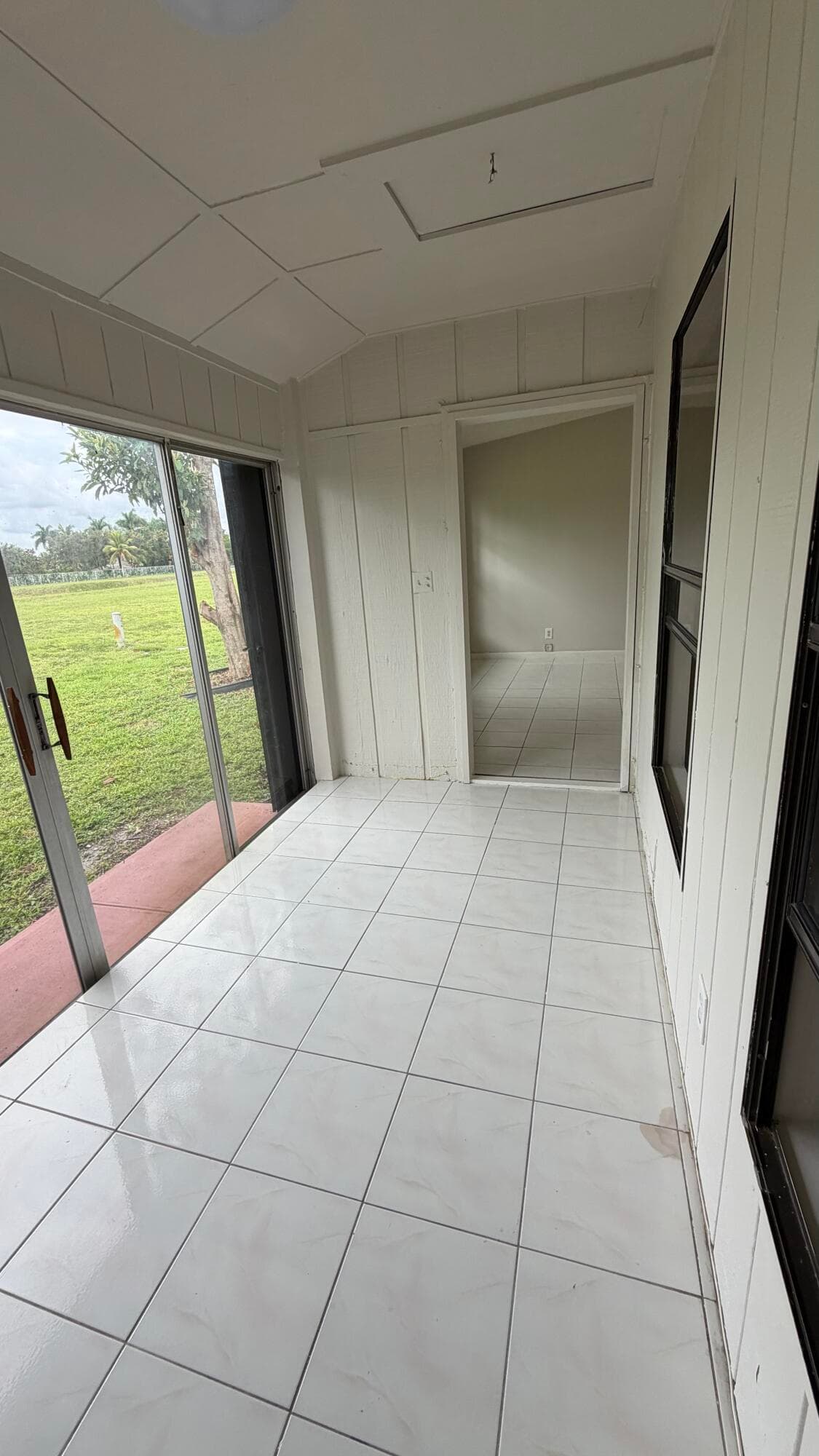 5460 S Lakewood Cir S S C, Margate, FL 33063 — photo 31 of 59