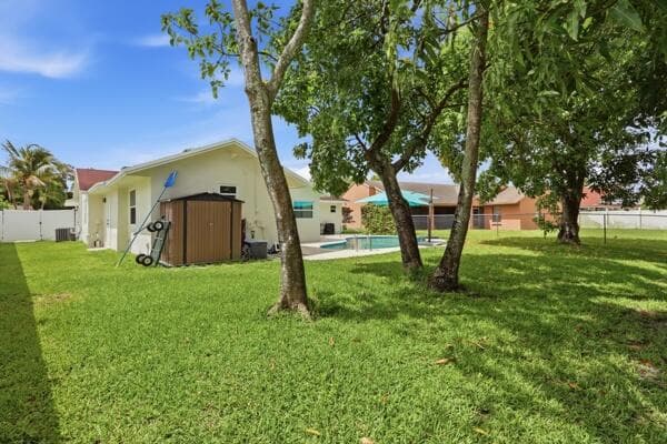140 Bilbao Street, Royal Palm Beach, FL 33411 — photo 37 of 38