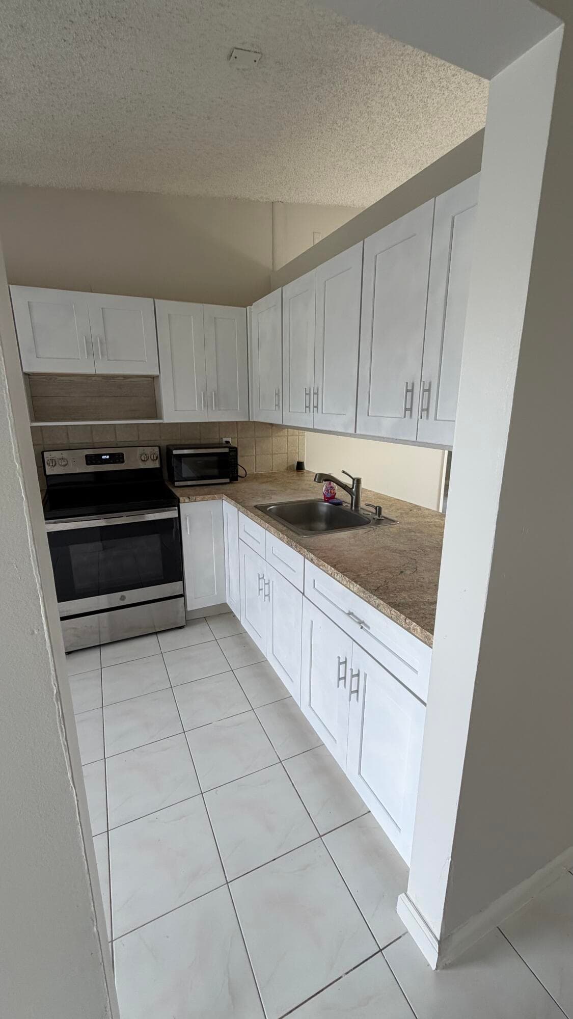 5460 S Lakewood Cir S S C, Margate, FL 33063 — photo 56 of 59