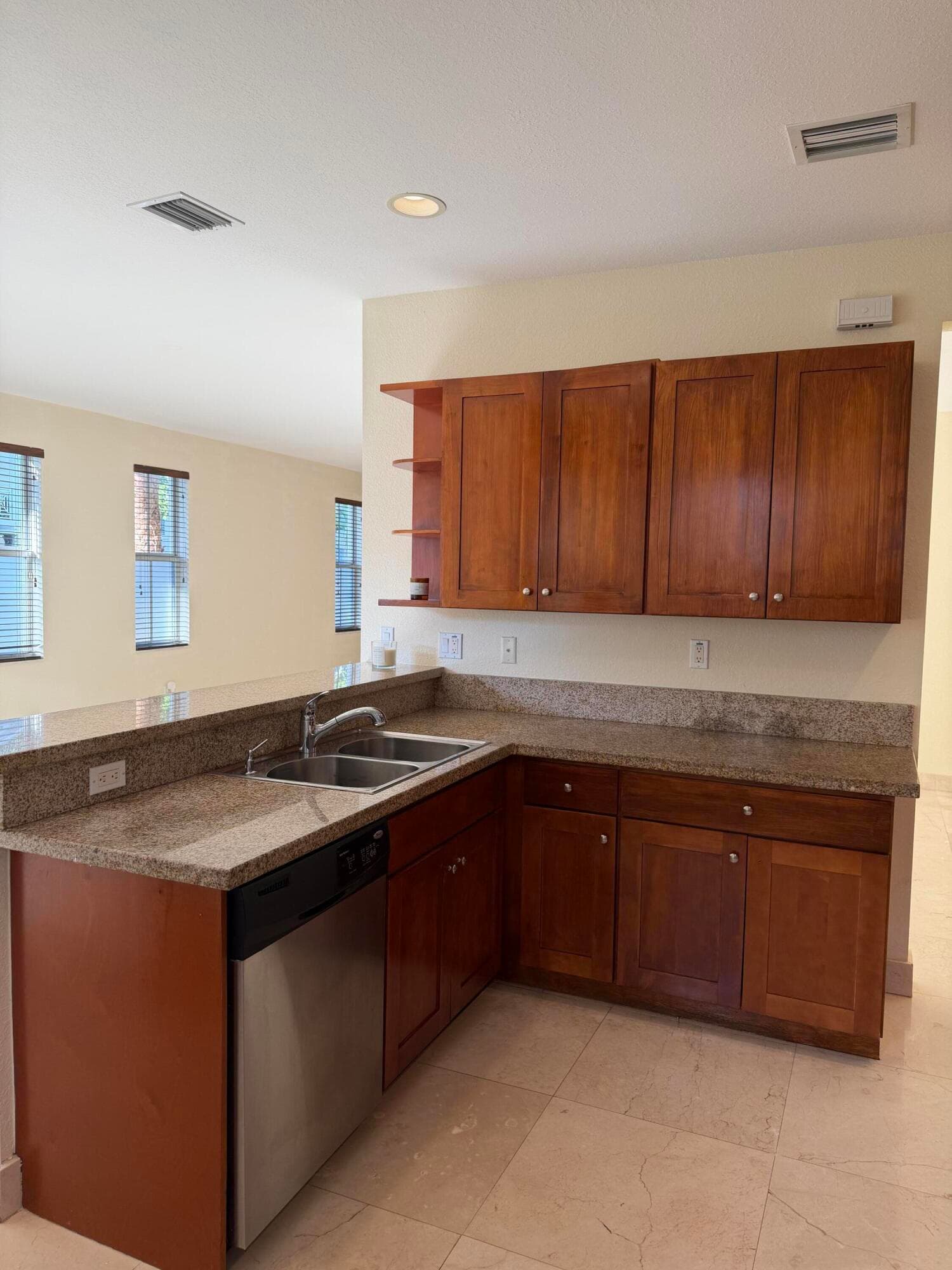 7490 NW 115th Court, Doral, FL 33178 — photo 7 of 28