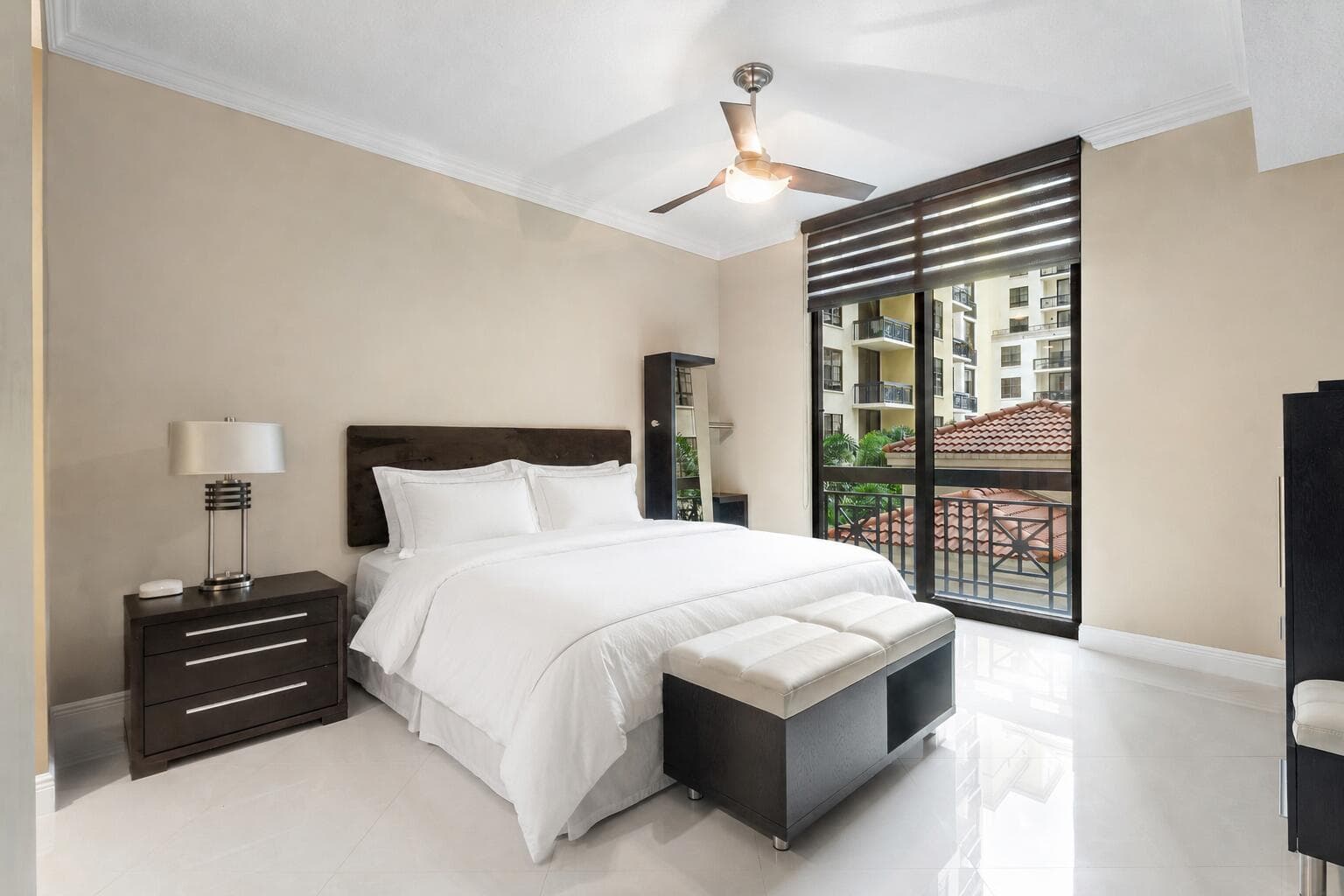 701 S Olive Avenue 609, West Palm Beach, FL 33401 — photo 9 of 47