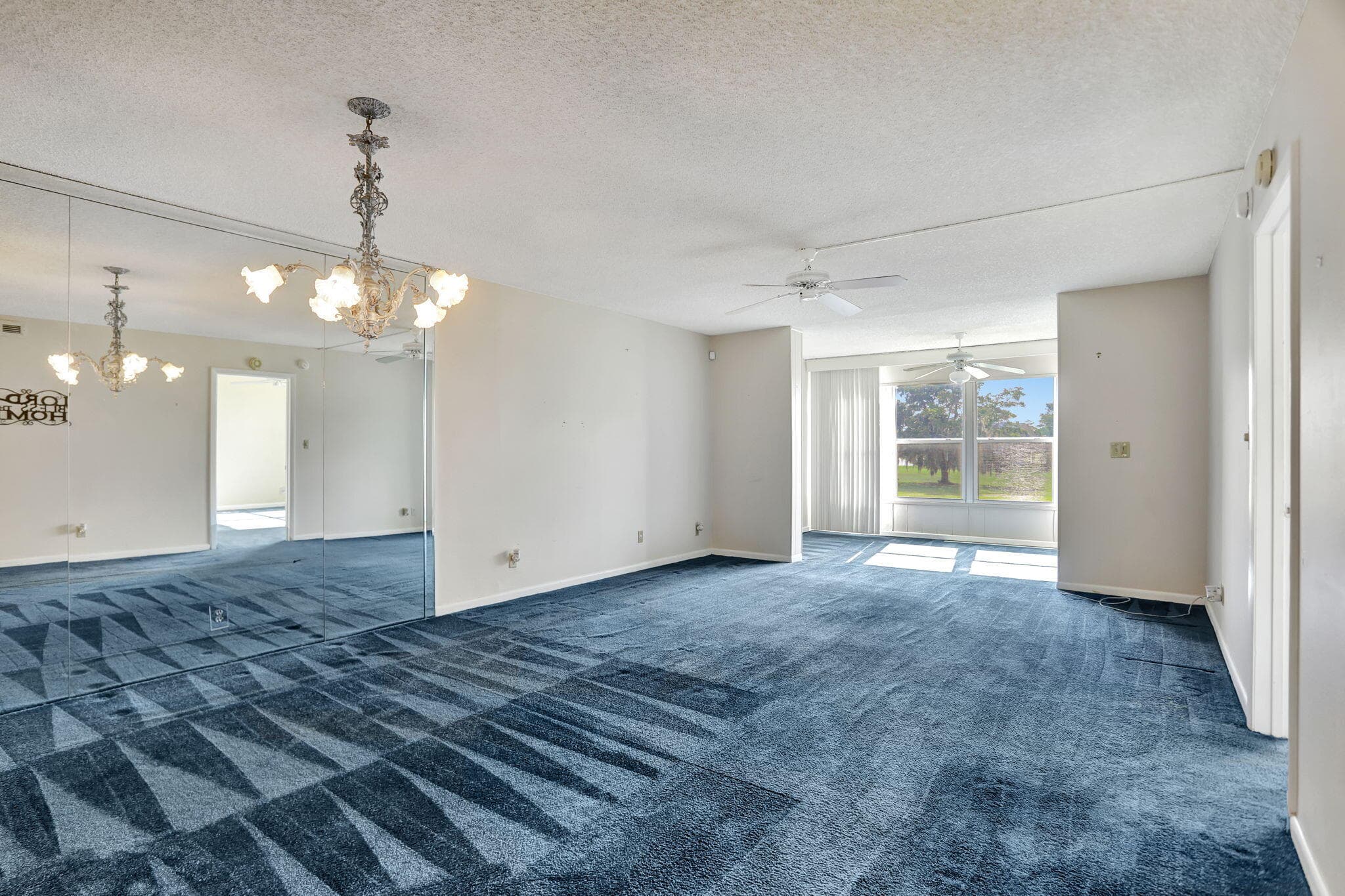 Condominium in Margate — photo 2 of 25