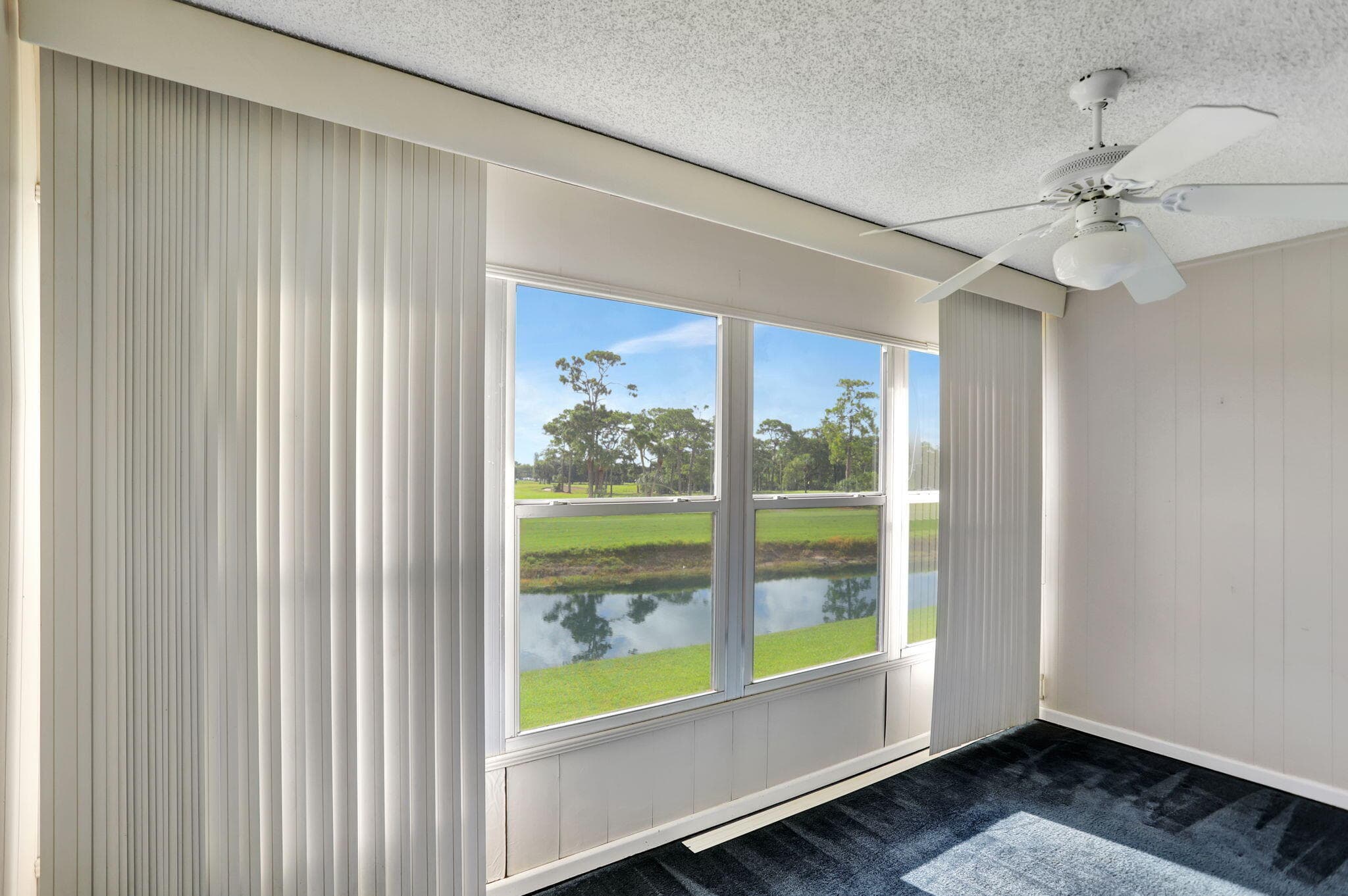 Condominium in Margate — photo 20 of 25