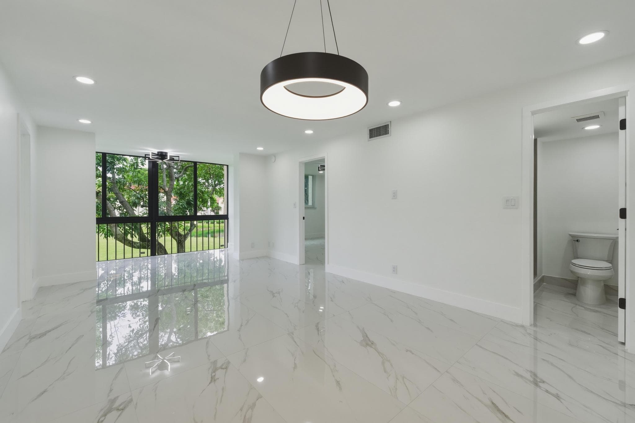 8970 S Hollybrook Boulevard 205, Pembroke Pines, FL 33025 — photo 16 of 50