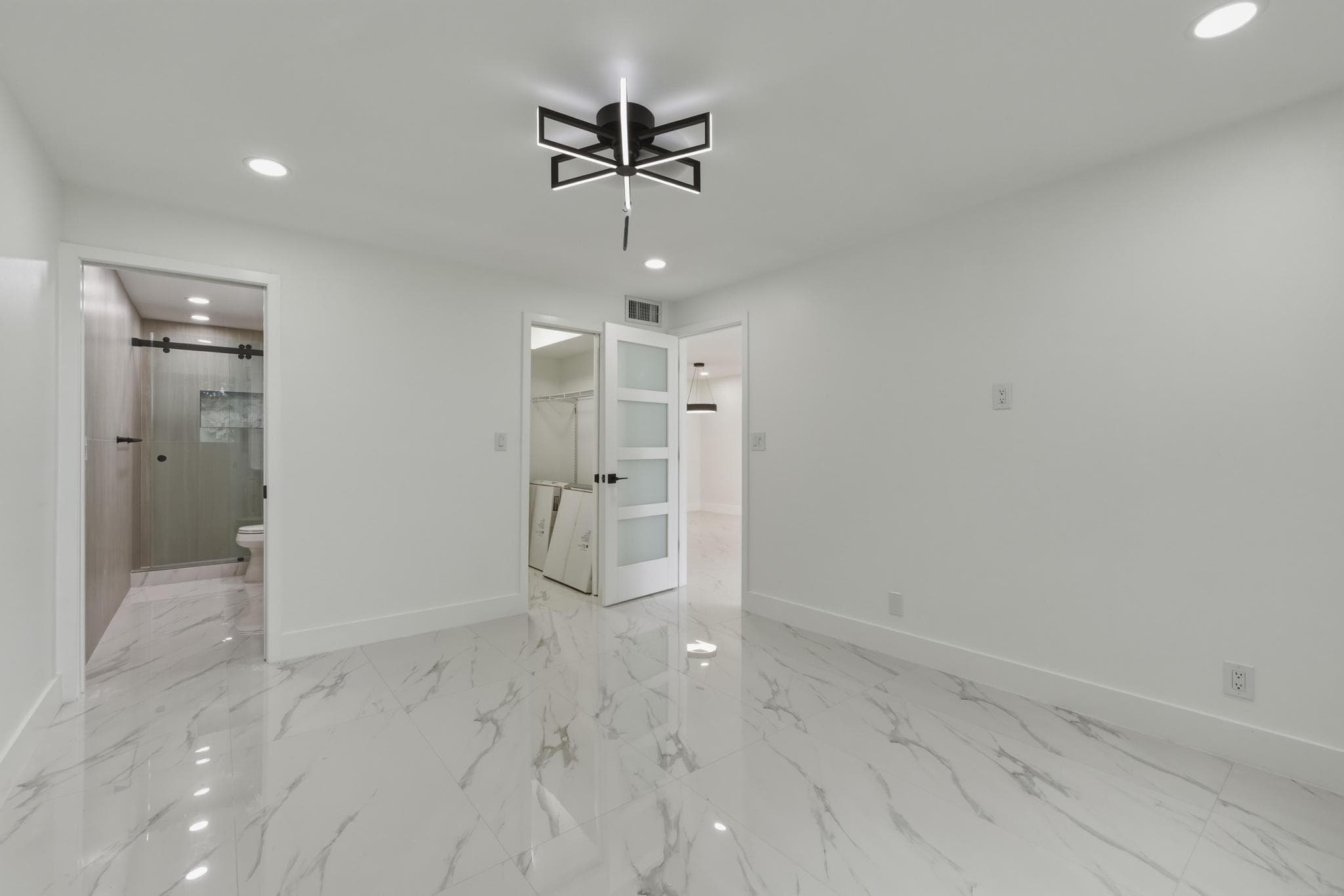 8970 S Hollybrook Boulevard 205, Pembroke Pines, FL 33025 — photo 17 of 50