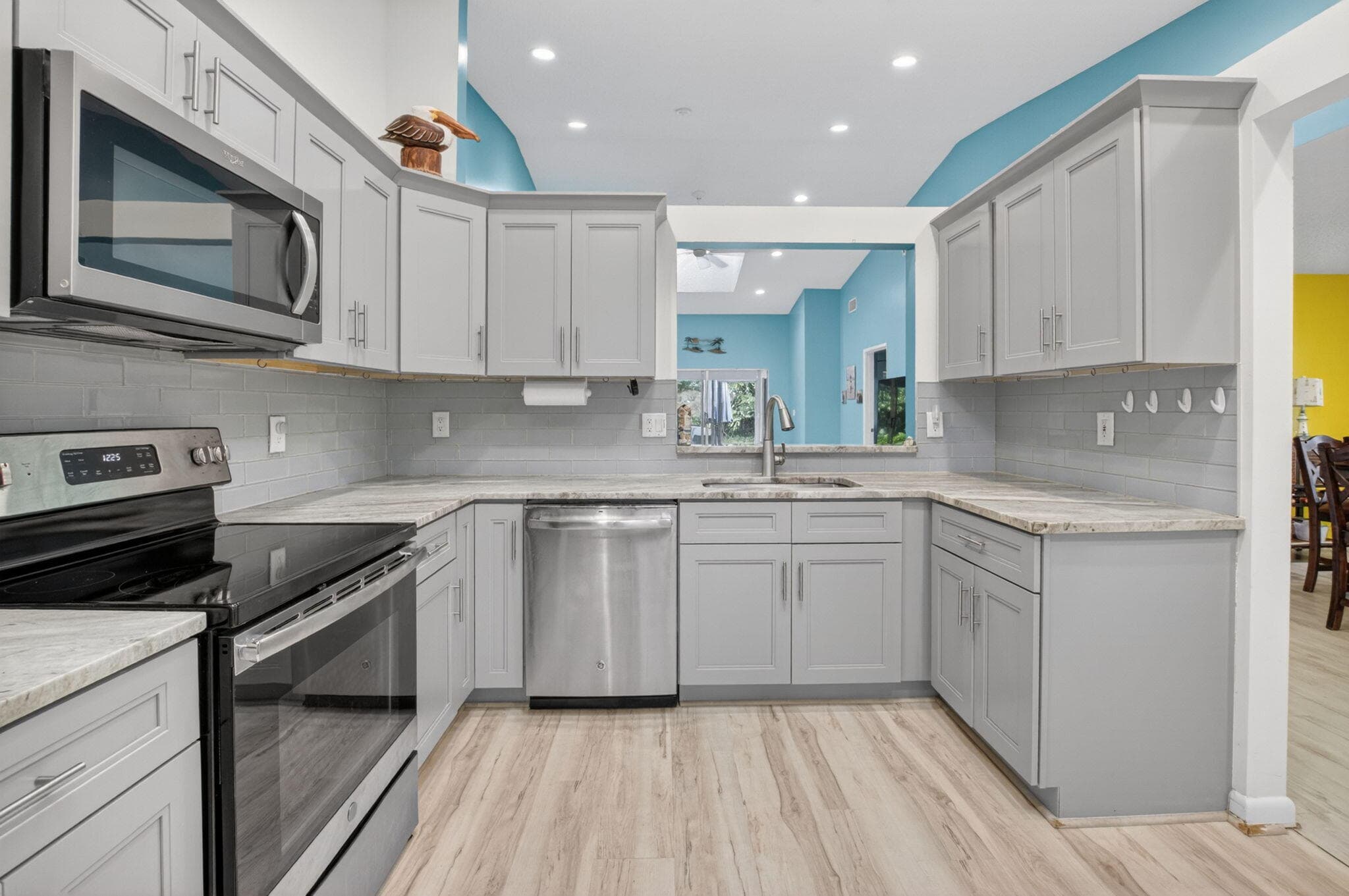 6082 Waldwick Circle, Delray Beach, FL 33484 — photo 11 of 122