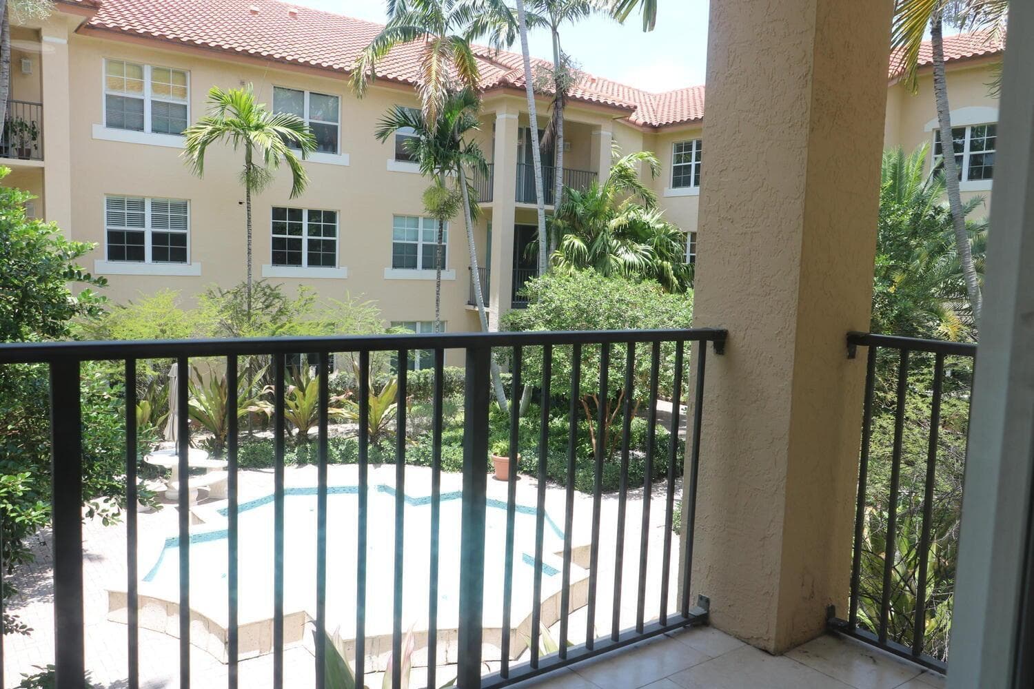 1803 N Flagler Drive 212, West Palm Beach, FL 33407 — photo 16 of 32