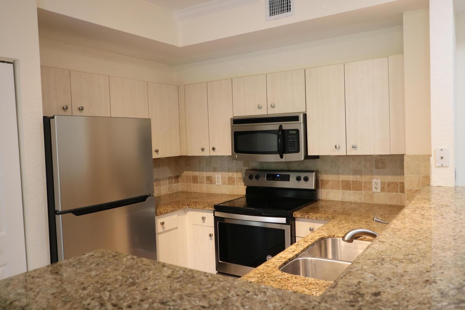 1803 N Flagler Drive 212, West Palm Beach, FL 33407 — photo 1 of 32