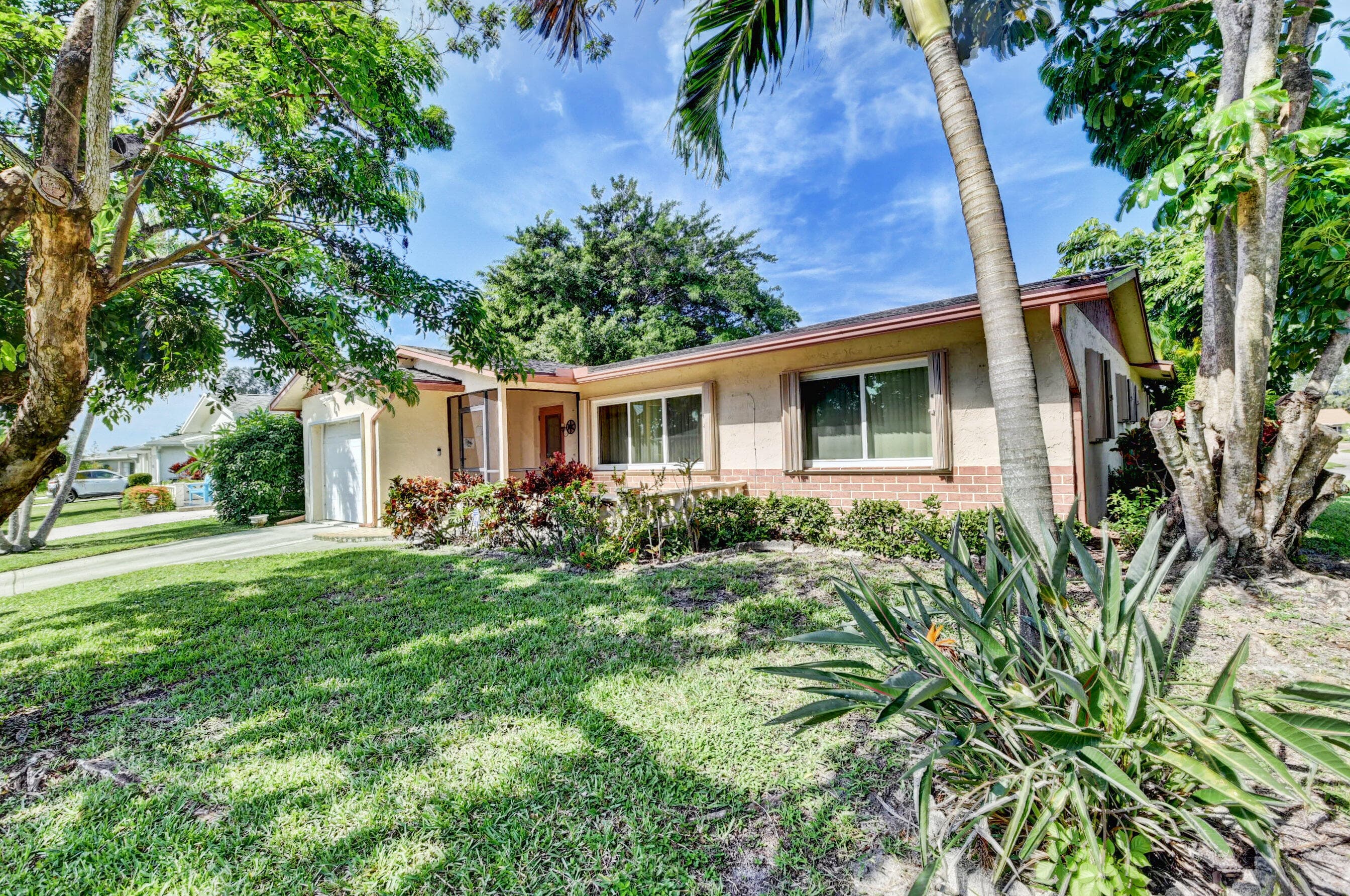 14425 Amapola Way, Delray Beach, FL 33484 — photo 3 of 34