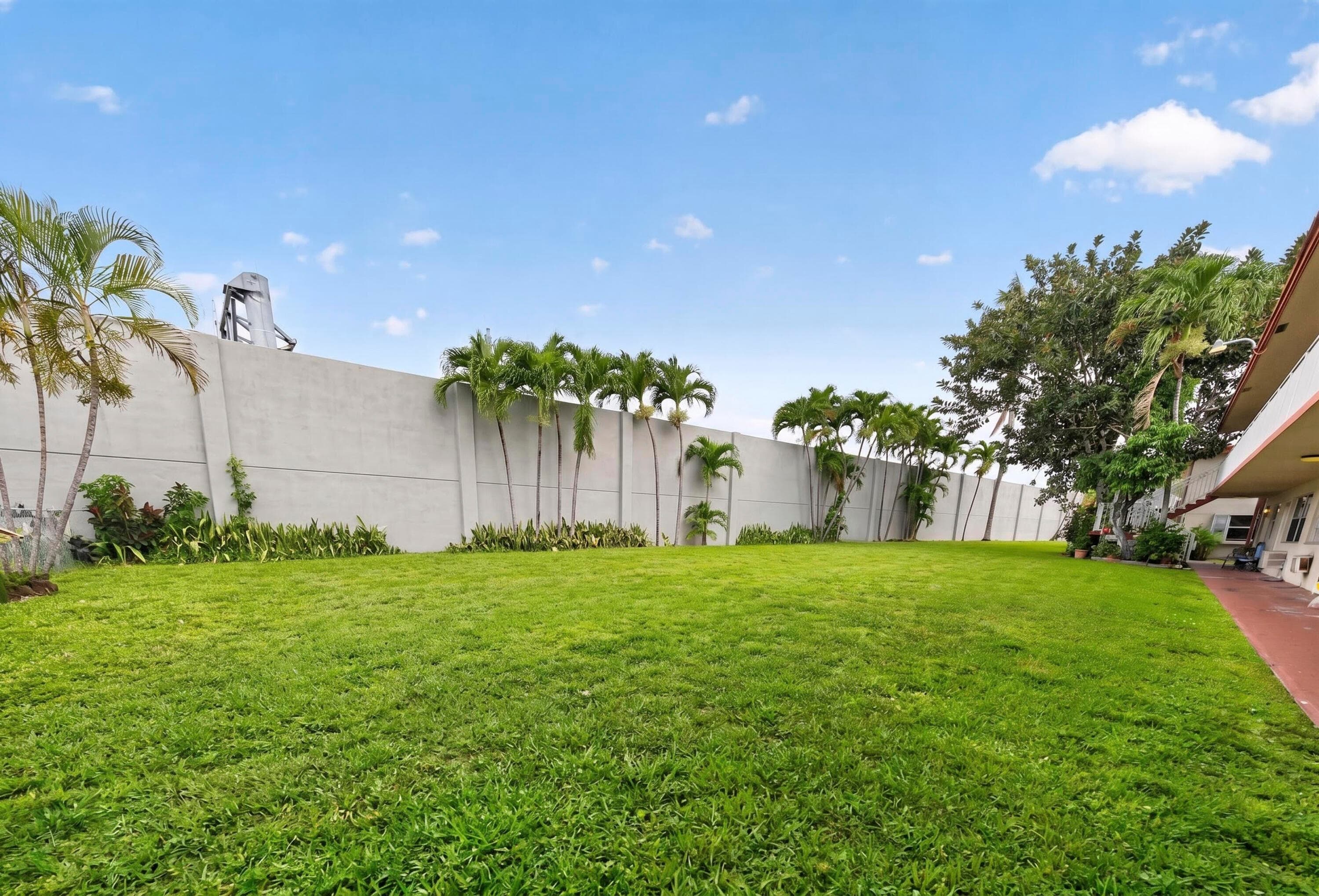 2918 Funston Street 35b, Hollywood, FL 33020 — photo 20 of 21