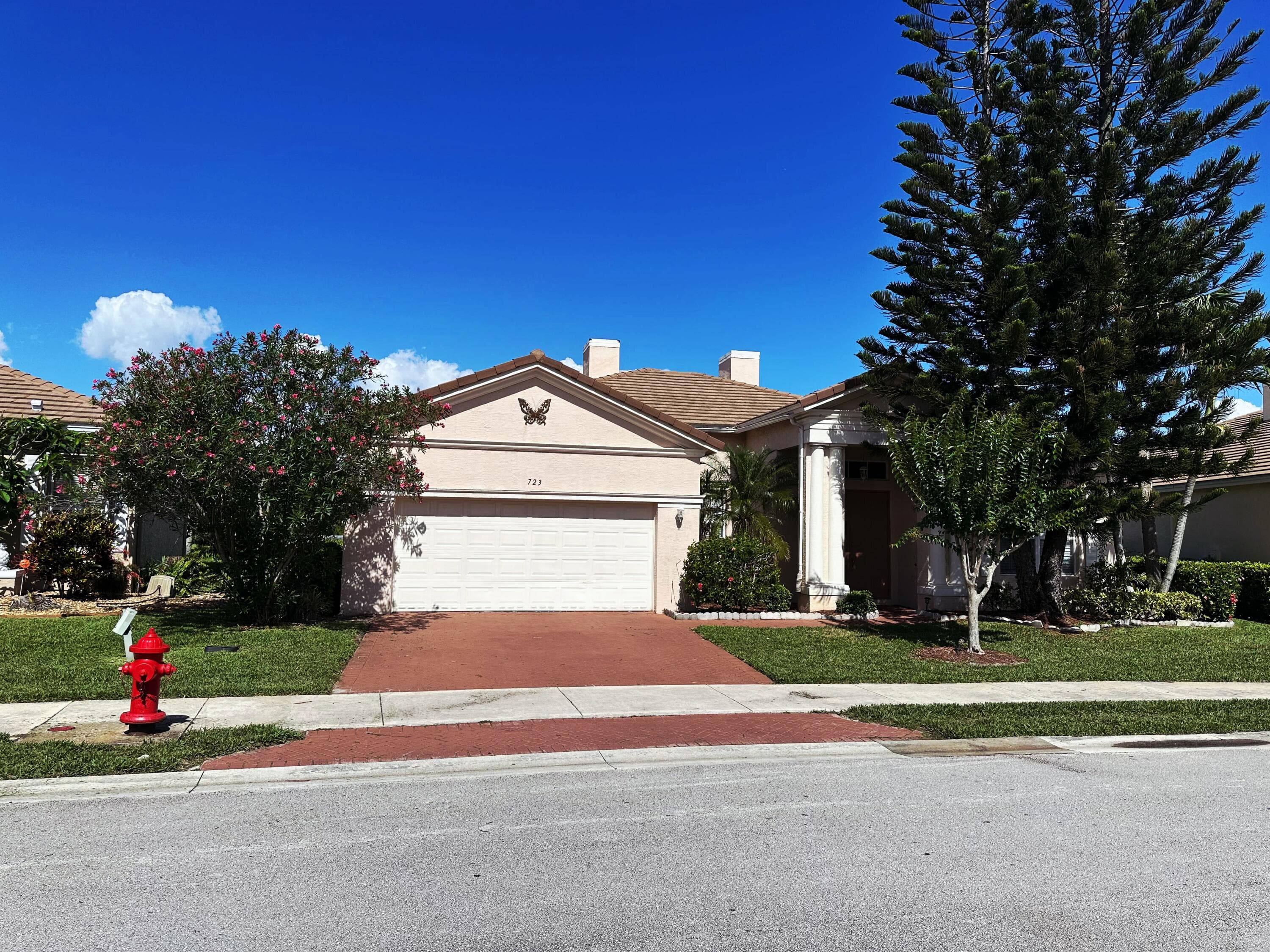 723 SW Myakka River Trace, Port St. Lucie, FL 34986 — photo 1 of 20