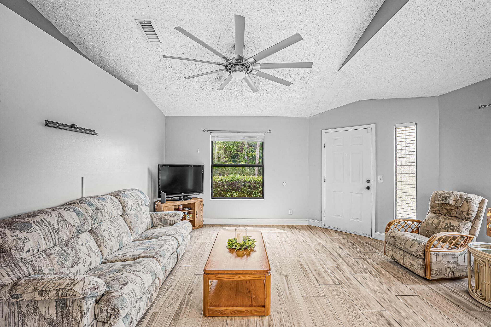 2826 Stoneway Lane A, Fort Pierce, FL 34982 — photo 4 of 34