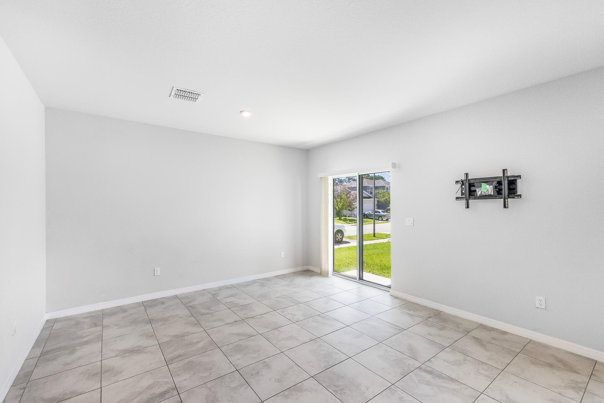 3351 Liberty Square Way, Fort Pierce, FL 34982 — photo 8 of 39