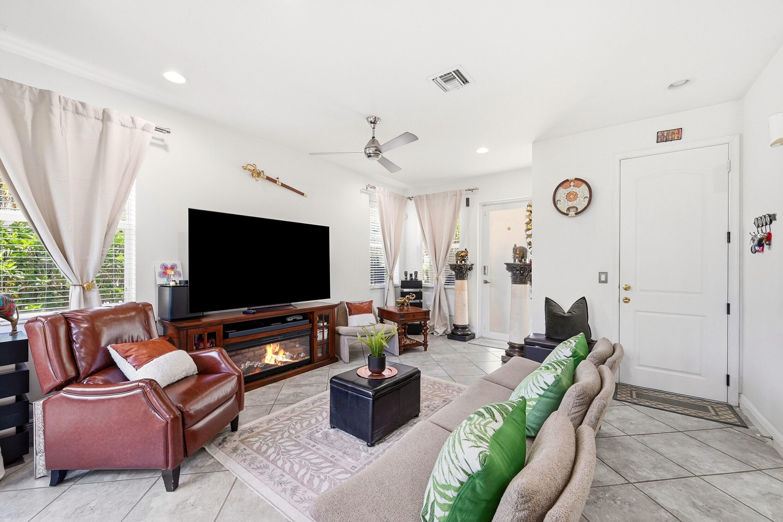 6993 Pines Circle, Coconut Creek, FL 33073 — photo 6 of 29