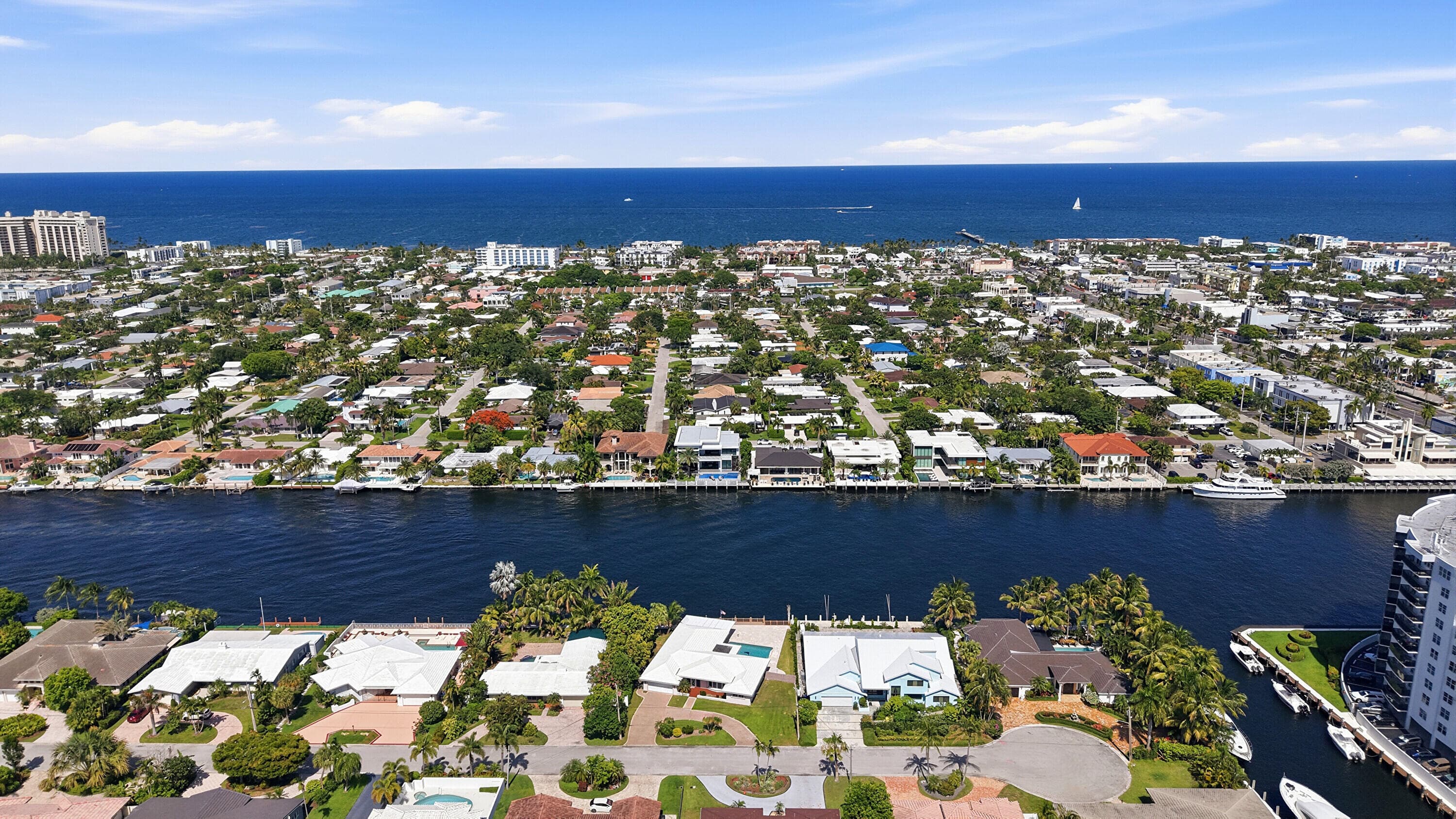 4454 W Tradewinds Avenue W, Lauderdale-By-The-Sea, FL 33308 — photo 25 of 33