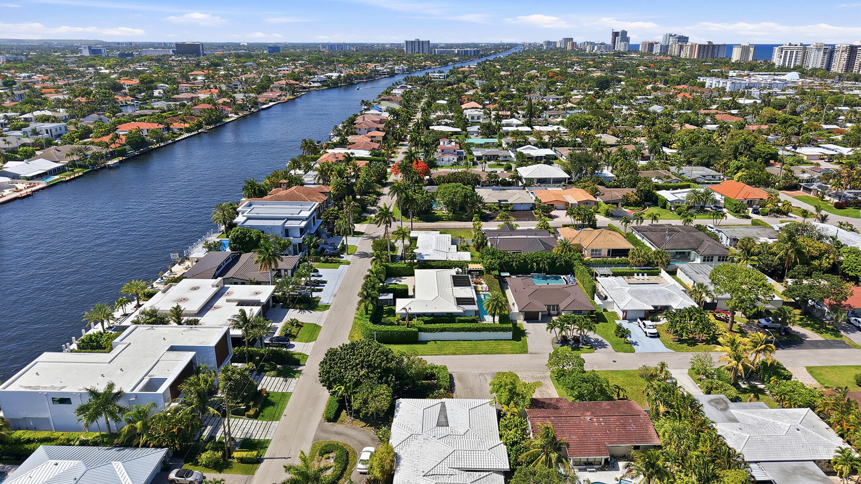4454 W Tradewinds Avenue W, Lauderdale-By-The-Sea, FL 33308 — photo 29 of 33