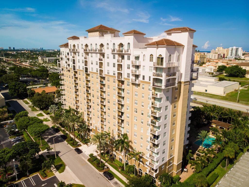 616 Clearwater Park Road 512, West Palm Beach, FL 33401 — photo 20 of 33