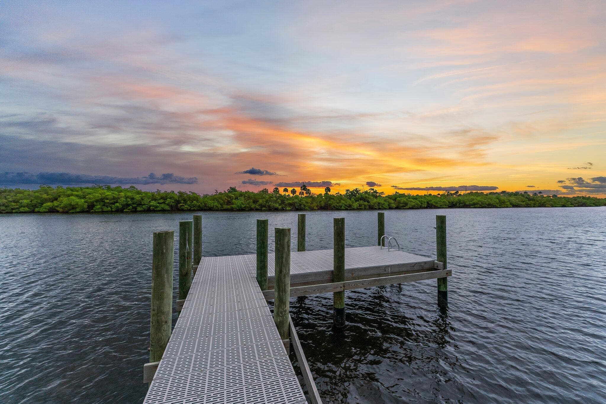9741 SE Gomez Avenue, Hobe Sound, FL 33455 — photo 5 of 114