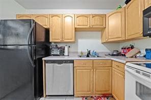 504 Gardens Drive 203, Pompano Beach, FL 33069 — photo 4 of 31