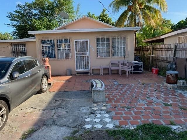 1850 NW 35th Street, Miami, FL 33142 — photo 1 of 5