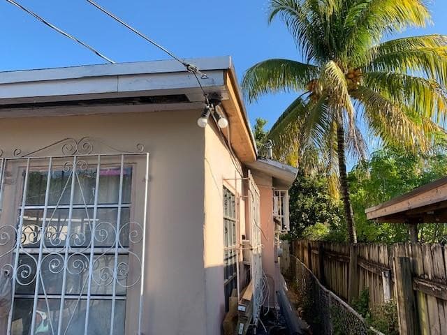 1850 NW 35th Street, Miami, FL 33142 — photo 3 of 5