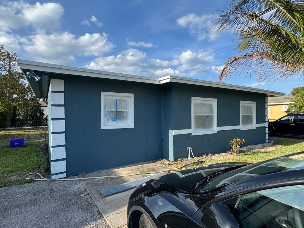 112 W 34th Street 1, Riviera Beach, FL 33404 — photo 1 of 23