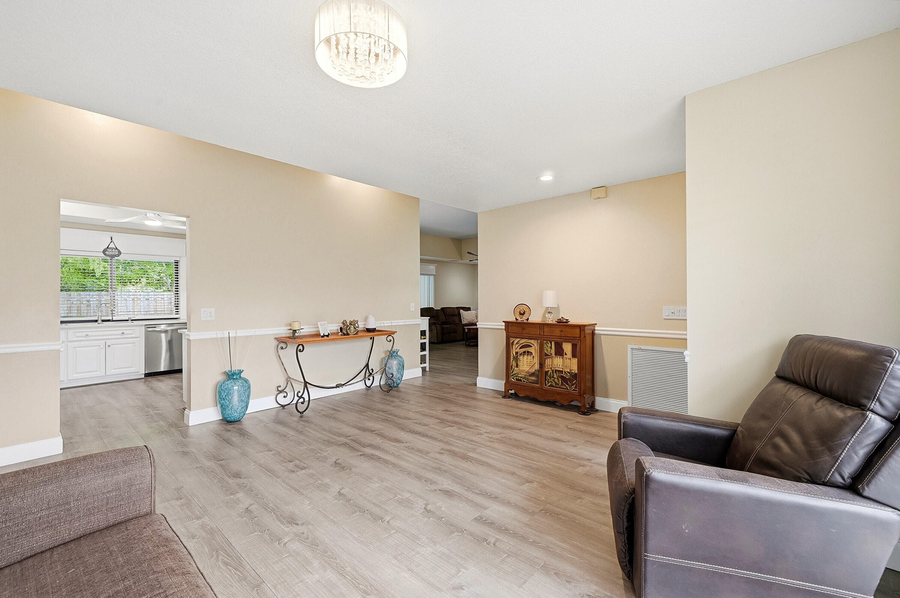 2145 NW 85th Lane, Coral Springs, FL 33071 — photo 17 of 38
