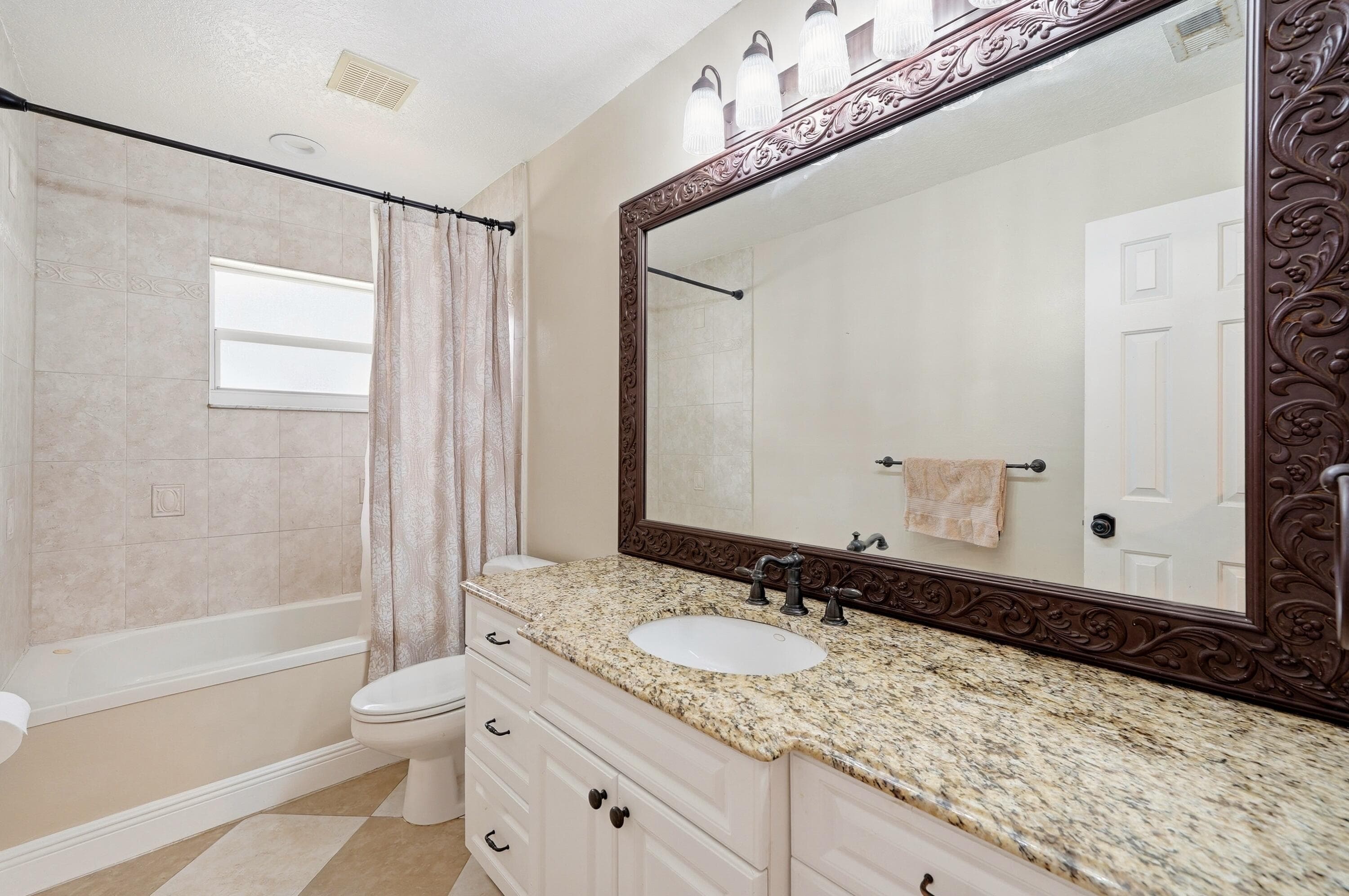 2145 NW 85th Lane, Coral Springs, FL 33071 — photo 19 of 38