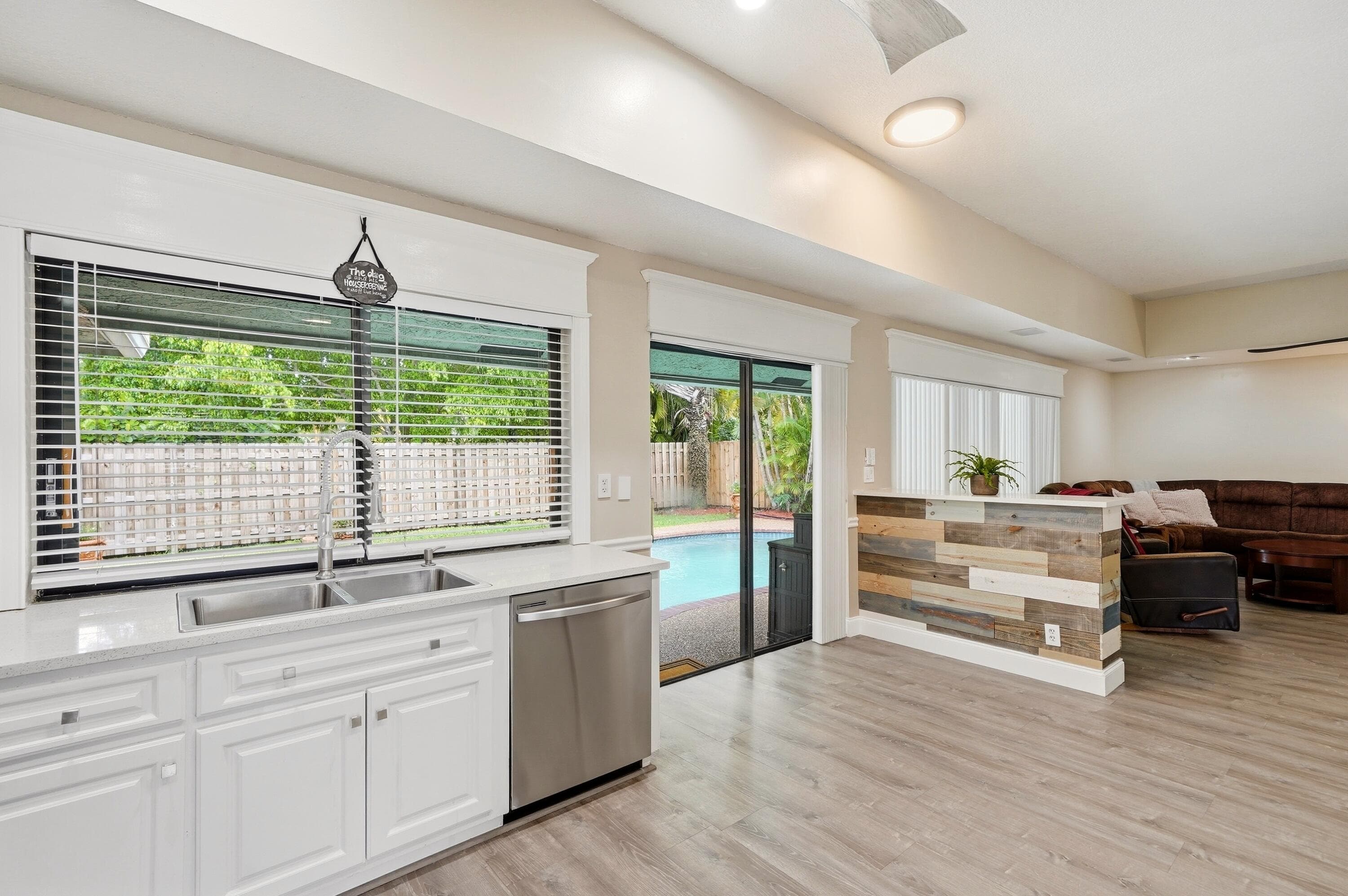 2145 NW 85th Lane, Coral Springs, FL 33071 — photo 2 of 38