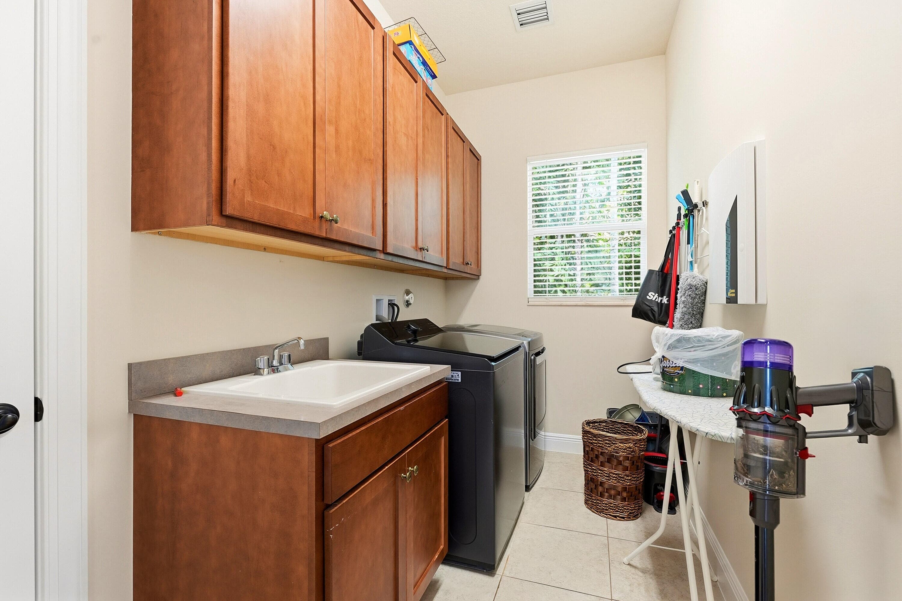 851 Edgebrook Lane, West Palm Beach, FL 33411 — photo 32 of 46