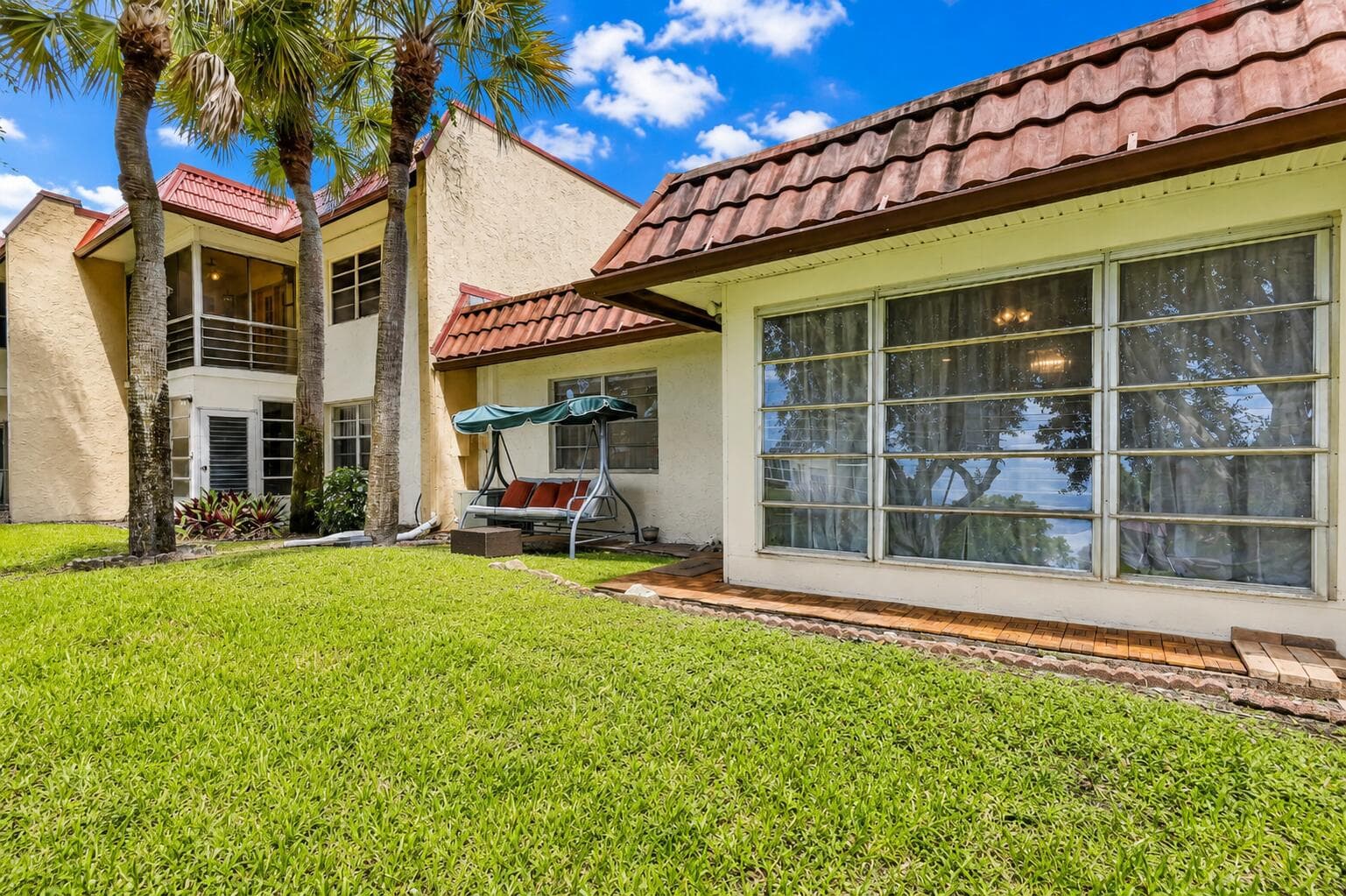 102 Lake Anne Drive, West Palm Beach, FL 33411 — photo 18 of 42