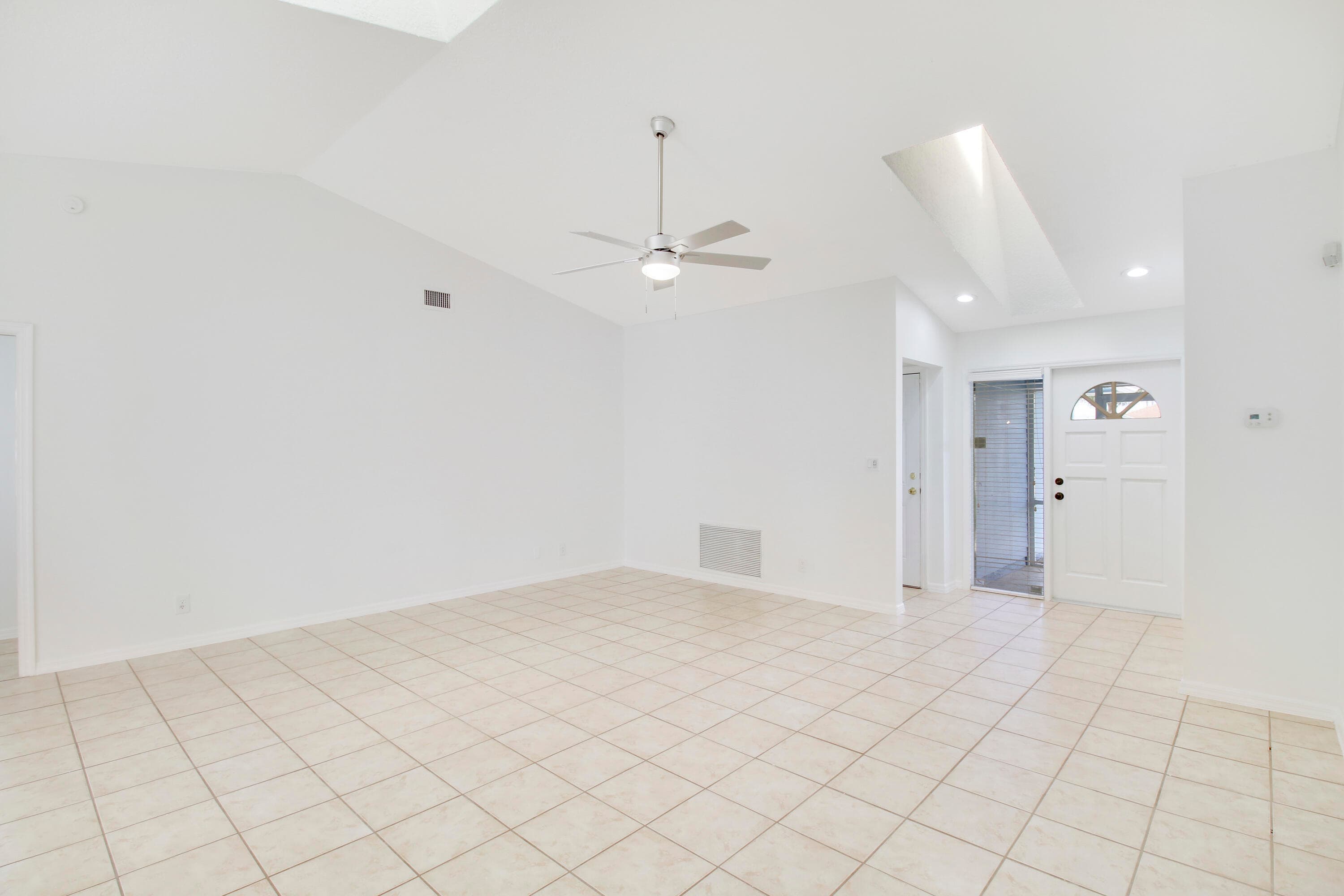 6118 Barbara Street, Jupiter, FL 33458 — photo 6 of 30
