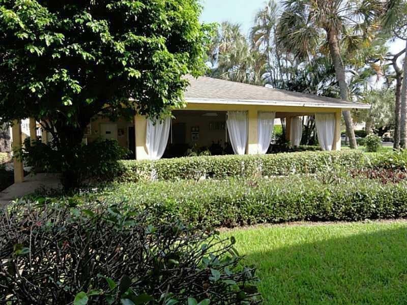 5186 NE 6th Avenue 707, Oakland Park, FL 33334 — photo