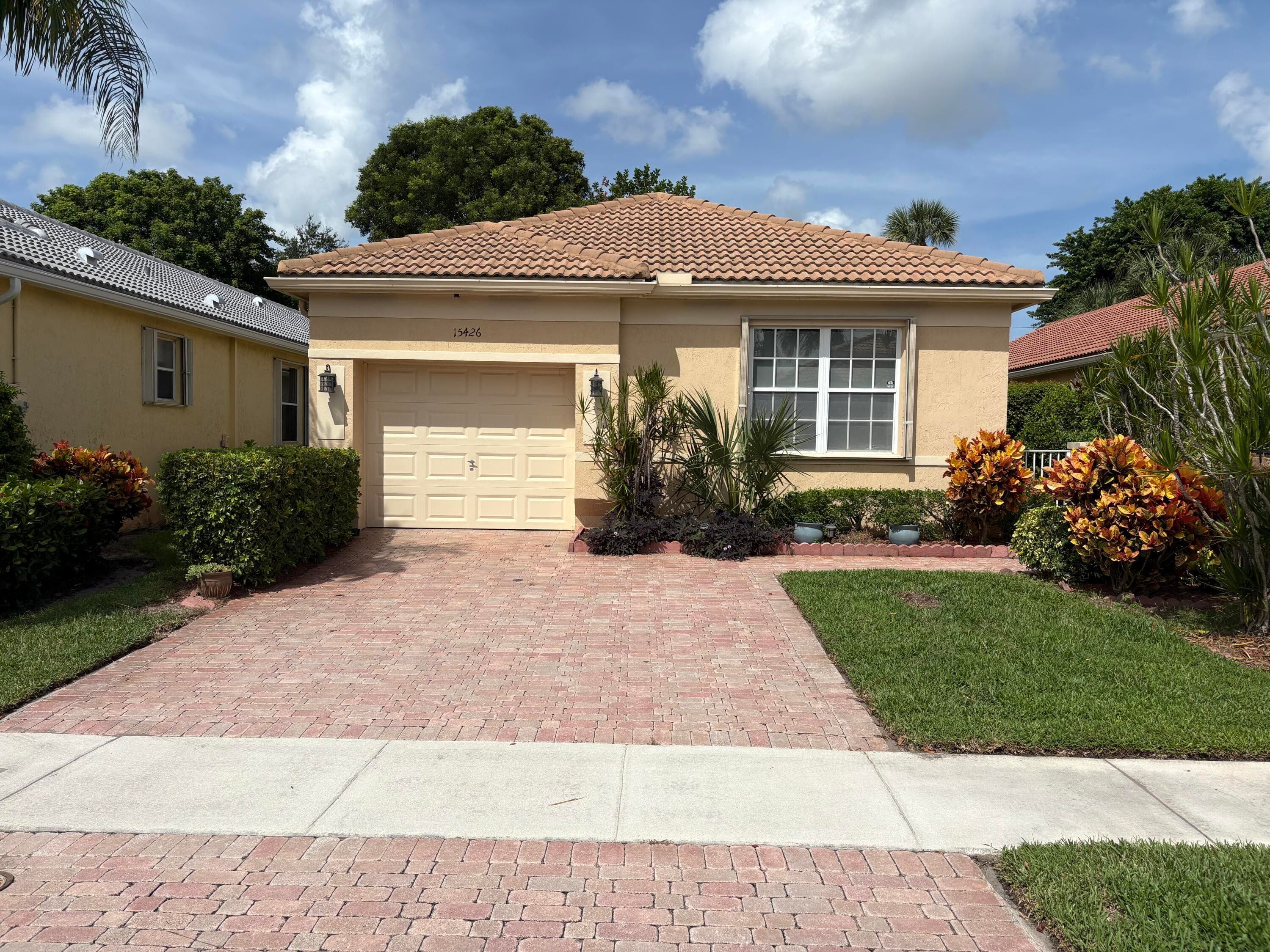 15426 Fiorenza Circle, Delray Beach, FL 33446 — photo 1 of 20