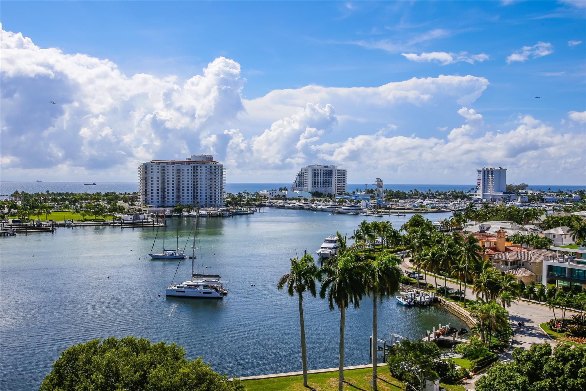 2500 E Las Olas Boulevard 1005, Fort Lauderdale, FL 33301 — photo 1 of 11