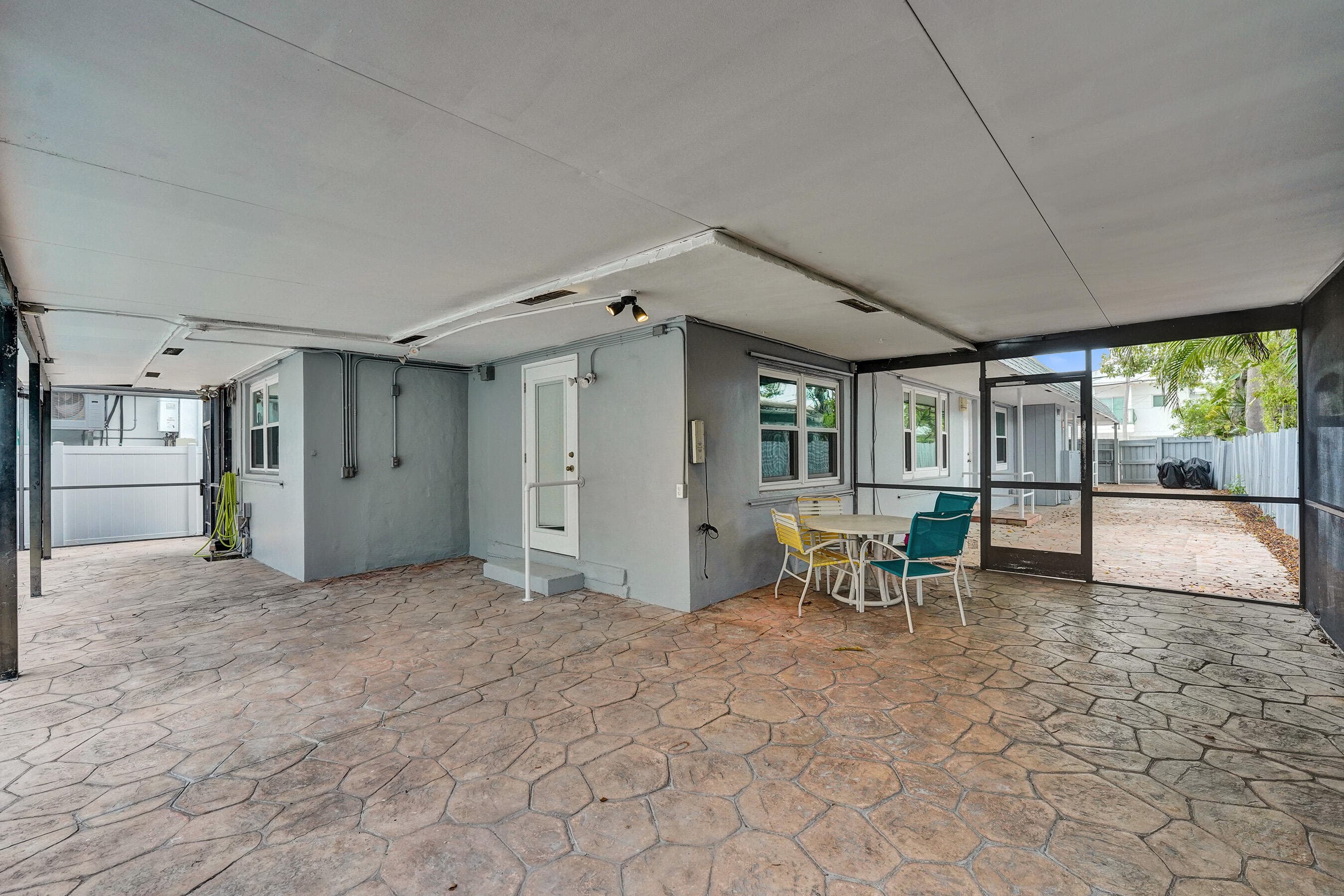 816 SE 12th Street, Fort Lauderdale, FL 33316 — photo 10 of 45