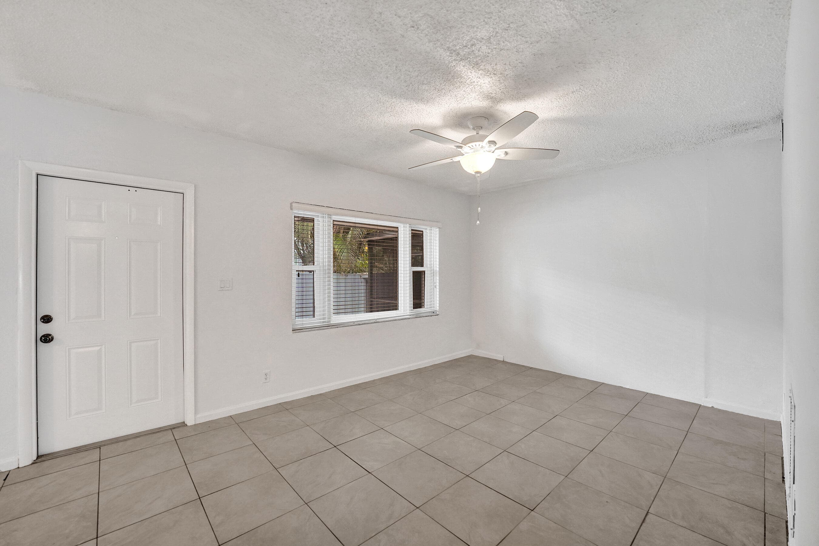 816 SE 12th Street, Fort Lauderdale, FL 33316 — photo 30 of 45