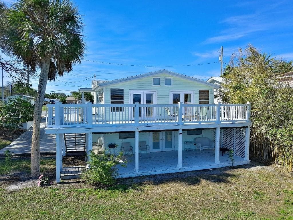 8855 Us-1, Micco, FL 32976 — photo 33 of 40