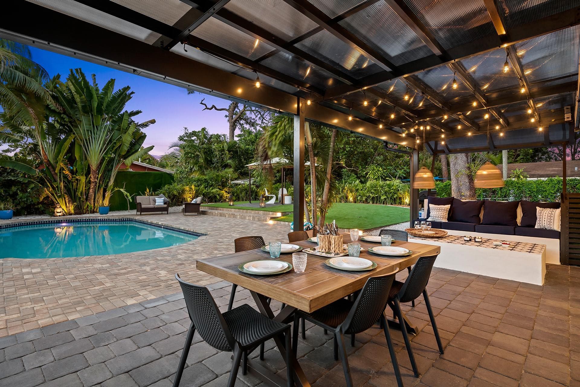 1813 SW 10th Court, Fort Lauderdale, FL 33312 — photo 1 of 20