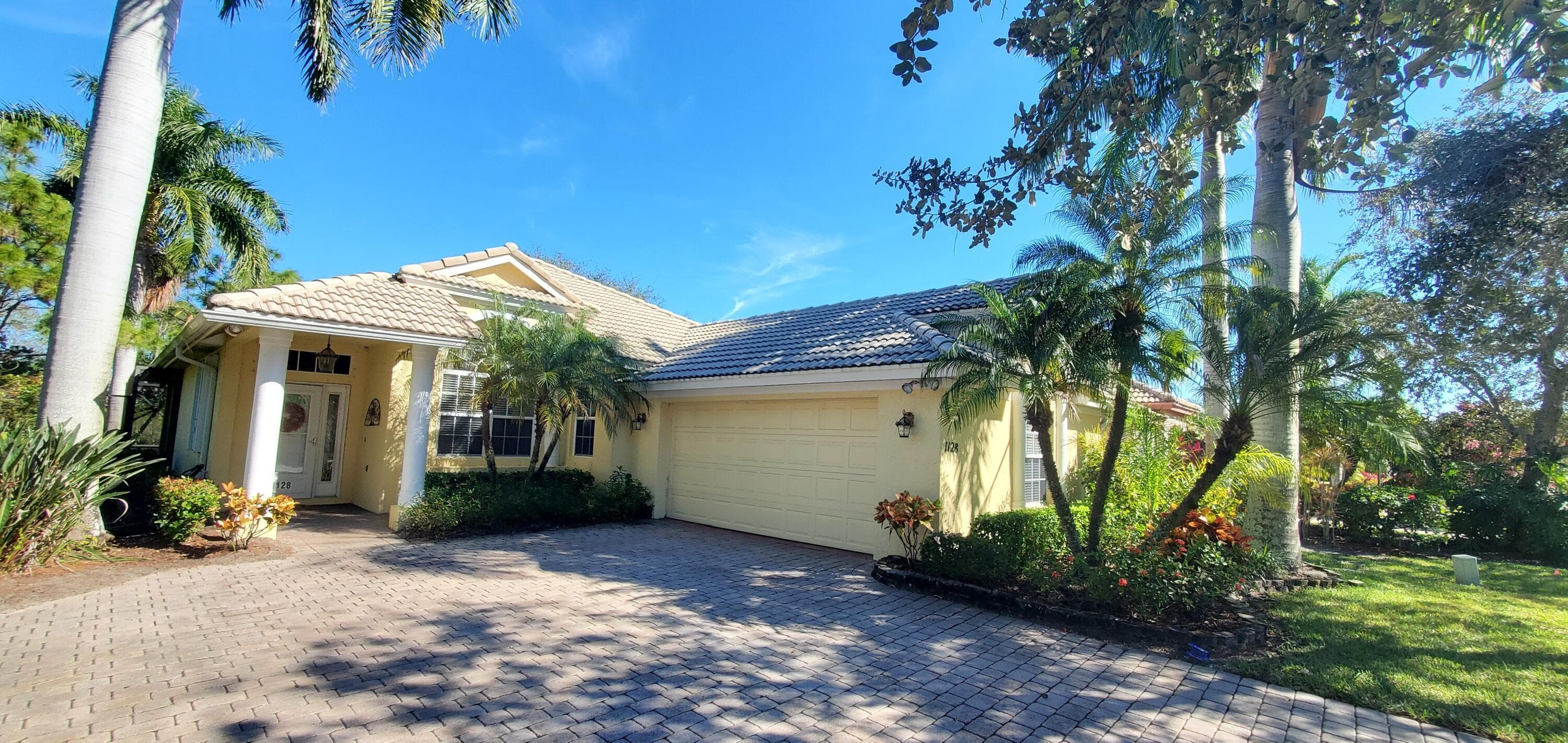 1128 NW Mossy Oak Way, Jensen Beach, FL 34957 — photo 1 of 20