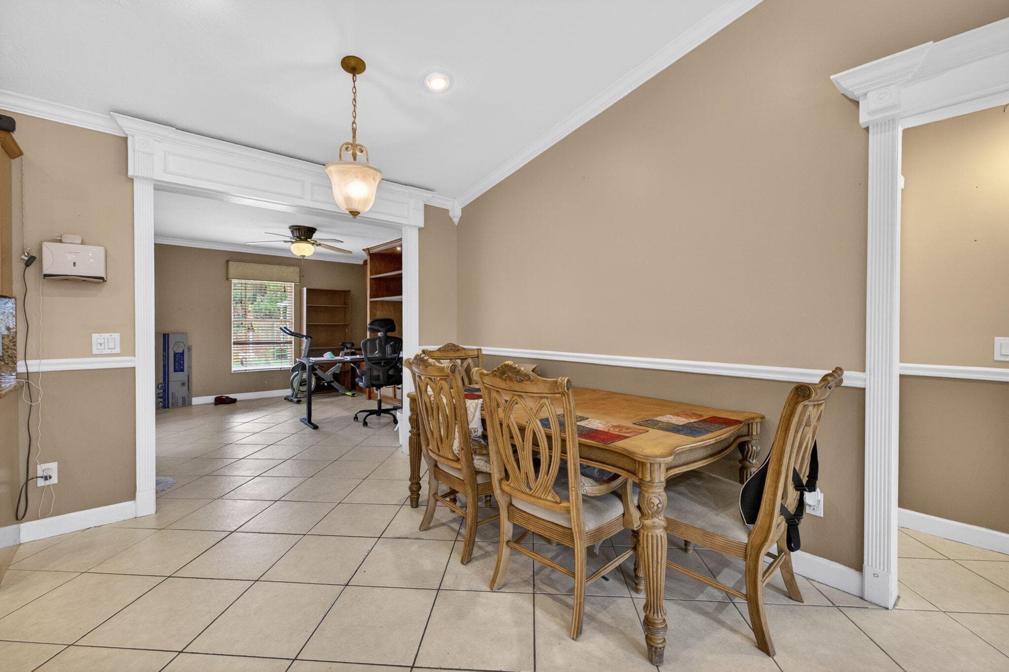 1314 SW Bellevue Avenue, Port St. Lucie, FL 34953 — photo 11 of 34