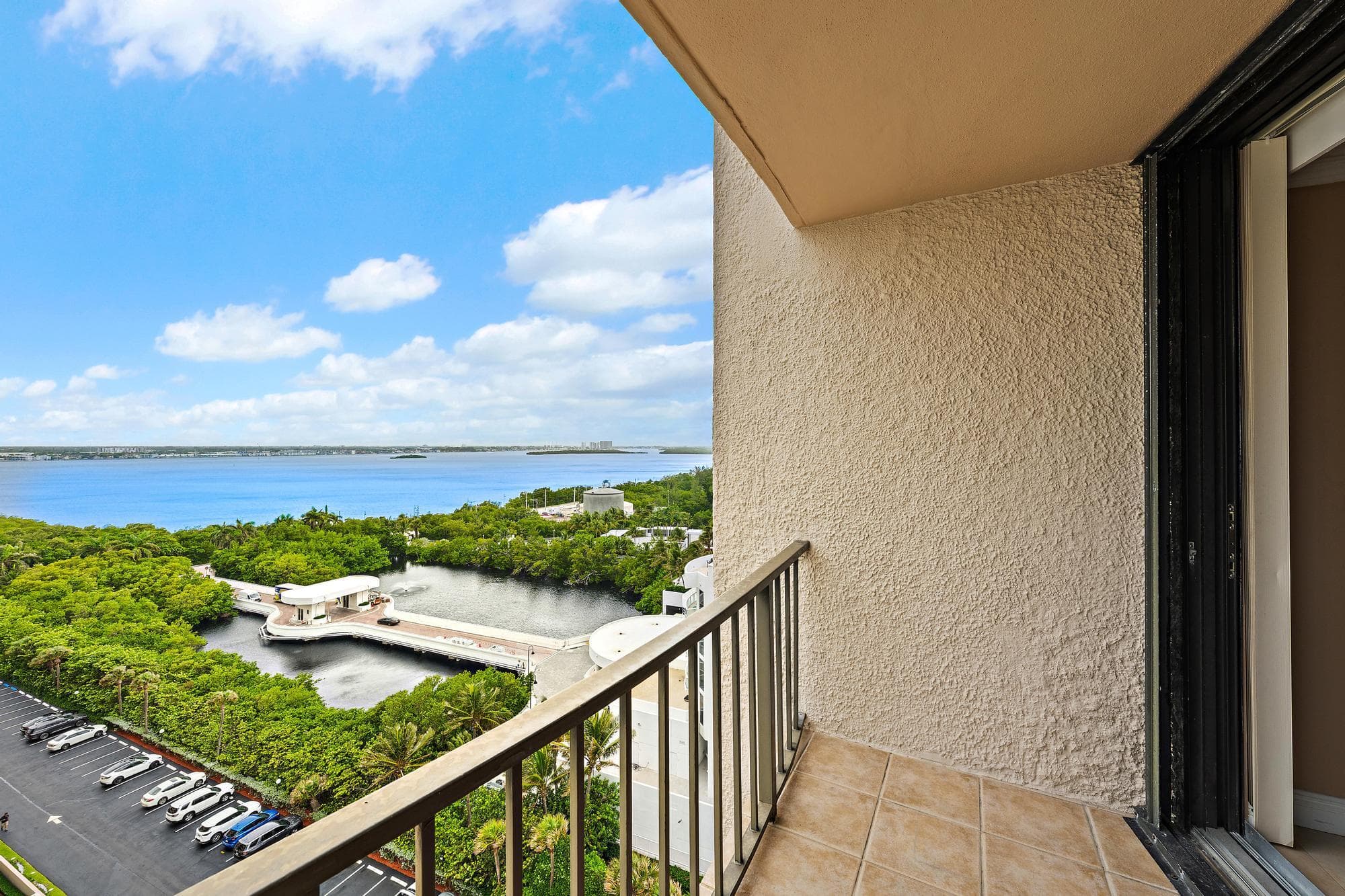 4200 N Ocean Drive 1-1404, Singer Island, FL 33404 — photo 21 of 42