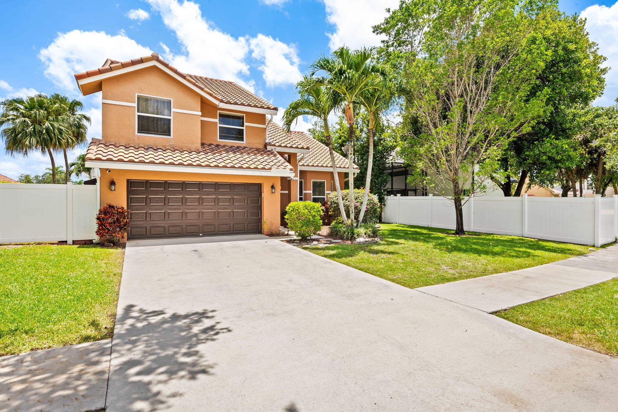 6421 NW 57th Way, Parkland, FL 33067 — photo 2 of 32