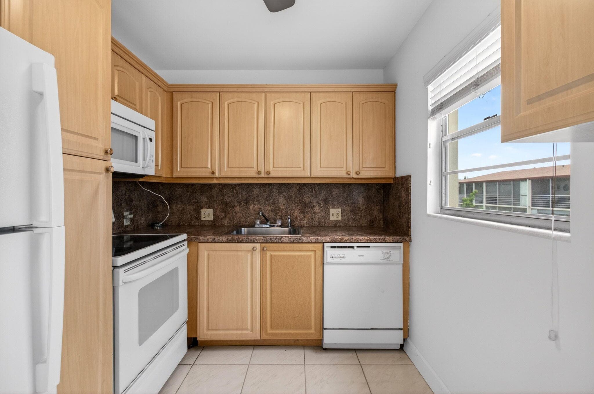 374 Brighton I 374, Boca Raton, FL 33434 — photo 19 of 84