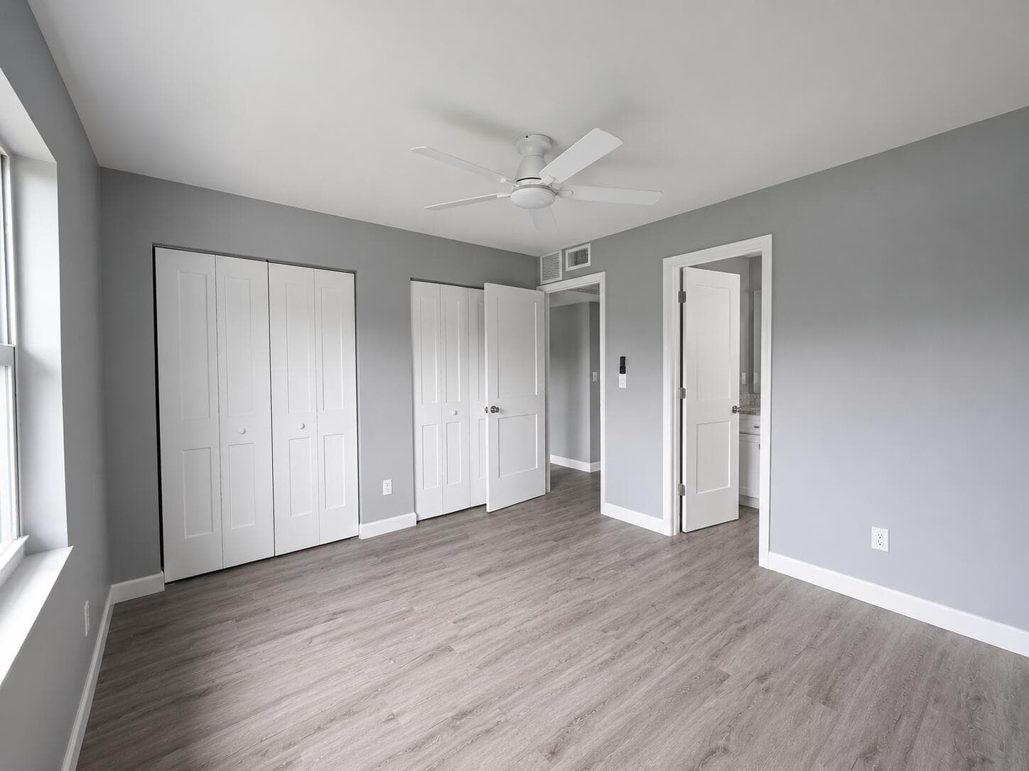 Condominium in Coral Springs — photo 4 of 12