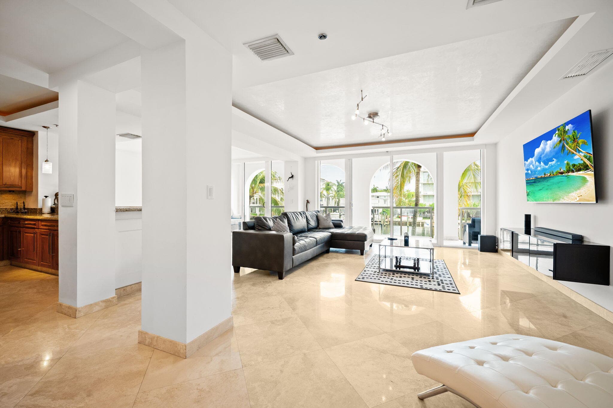 48 Hendricks Isle 2a-a, Fort Lauderdale, FL 33301 — photo 5 of 38