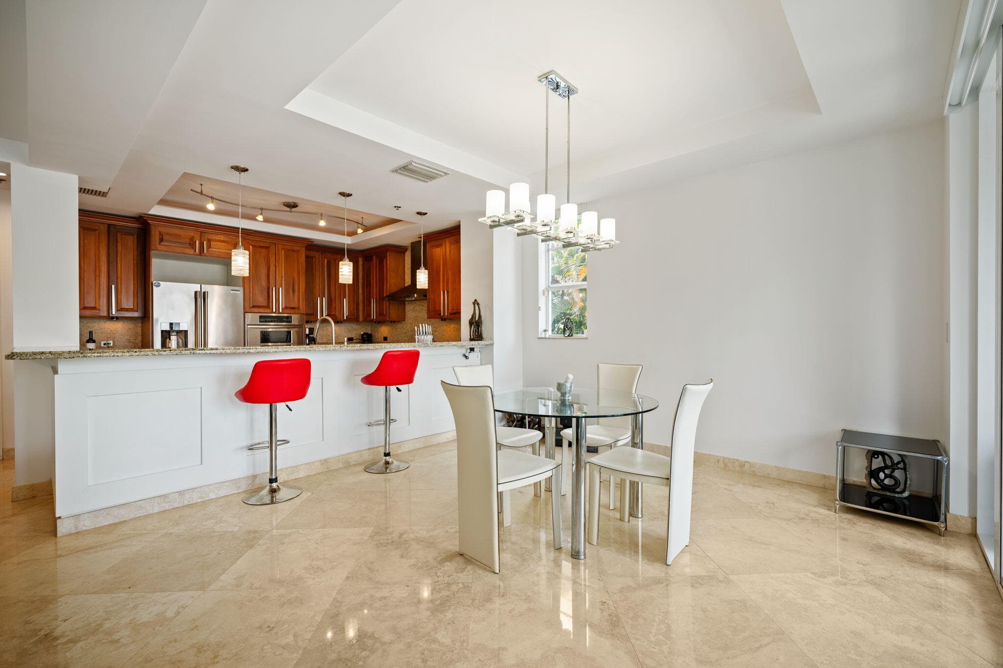 48 Hendricks Isle 2a-a, Fort Lauderdale, FL 33301 — photo 11 of 38