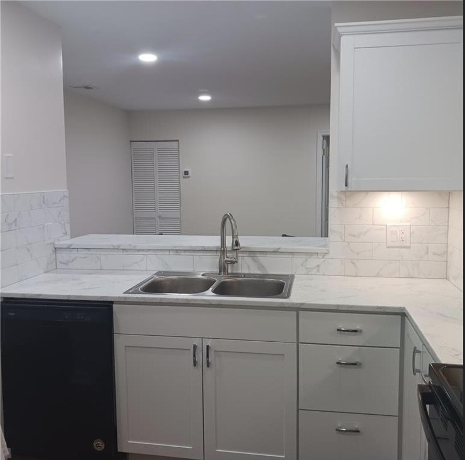 3689 NW 94th Avenue 51, Sunrise, FL 33351 — photo 2 of 12