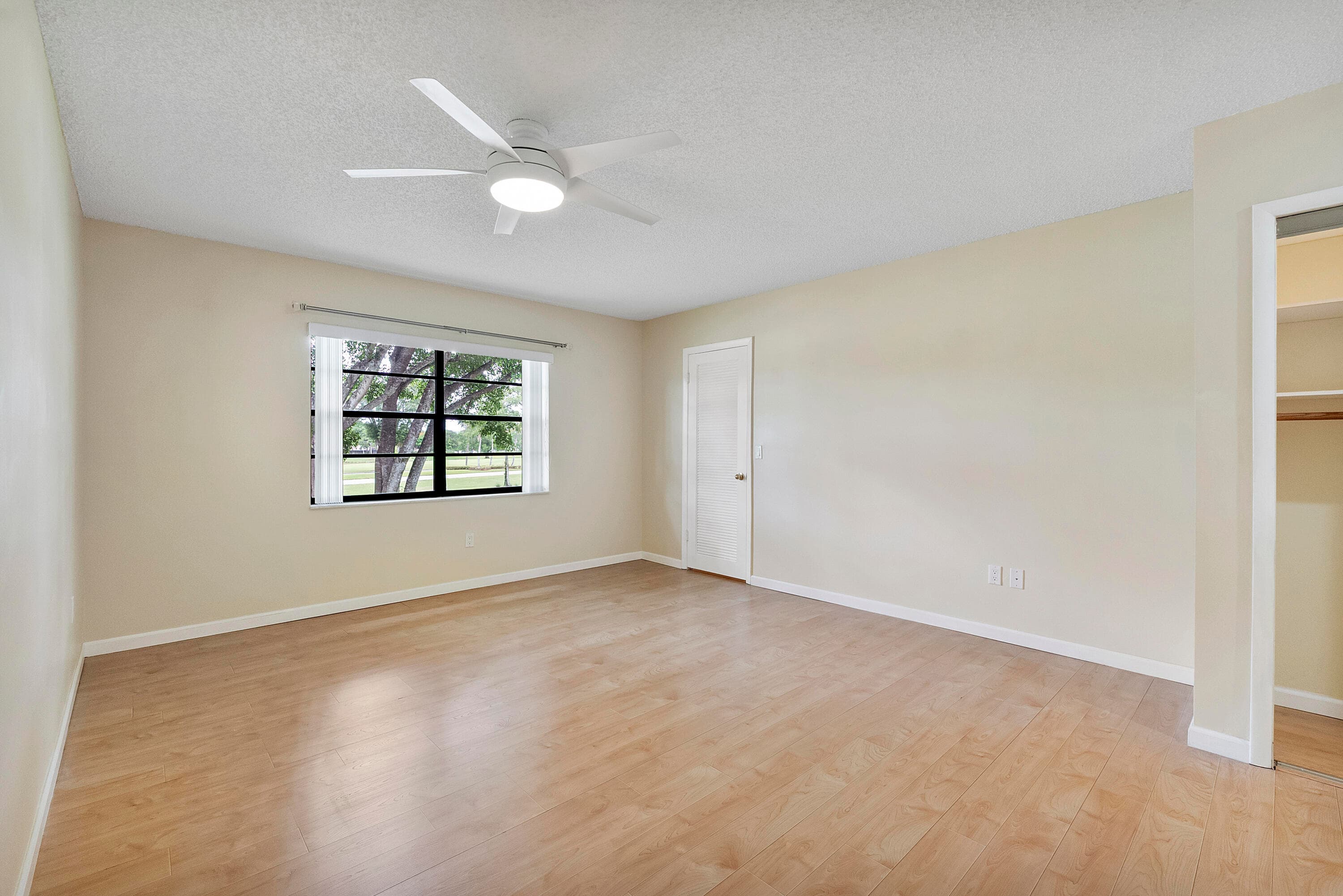 21852 Arriba 6-h, Boca Raton, FL 33433 — photo 13 of 42