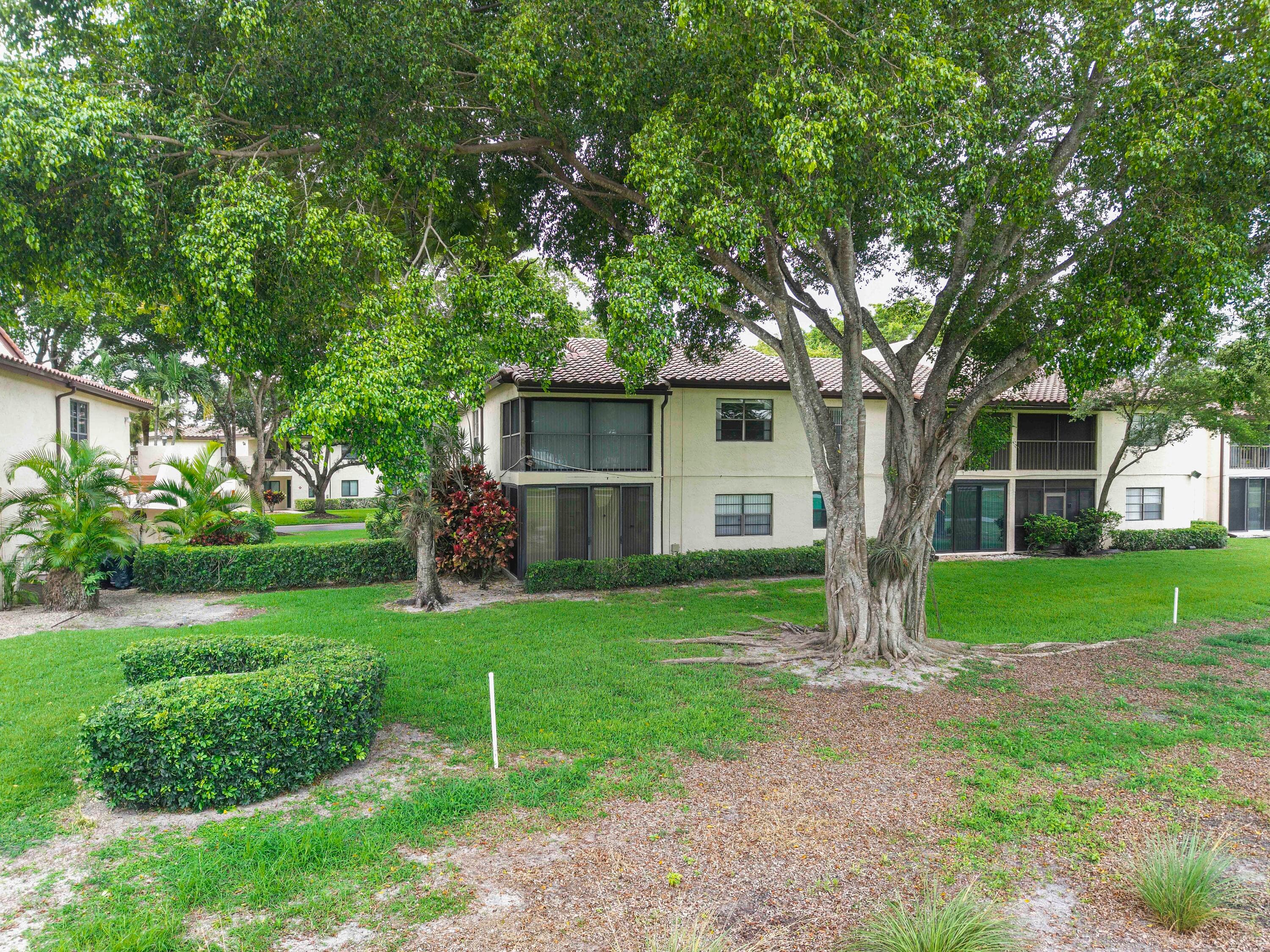 21852 Arriba 6-h, Boca Raton, FL 33433 — photo 32 of 42